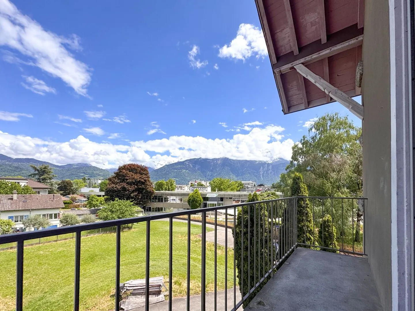 Investment Property in Monthey - Photo 8 of 13