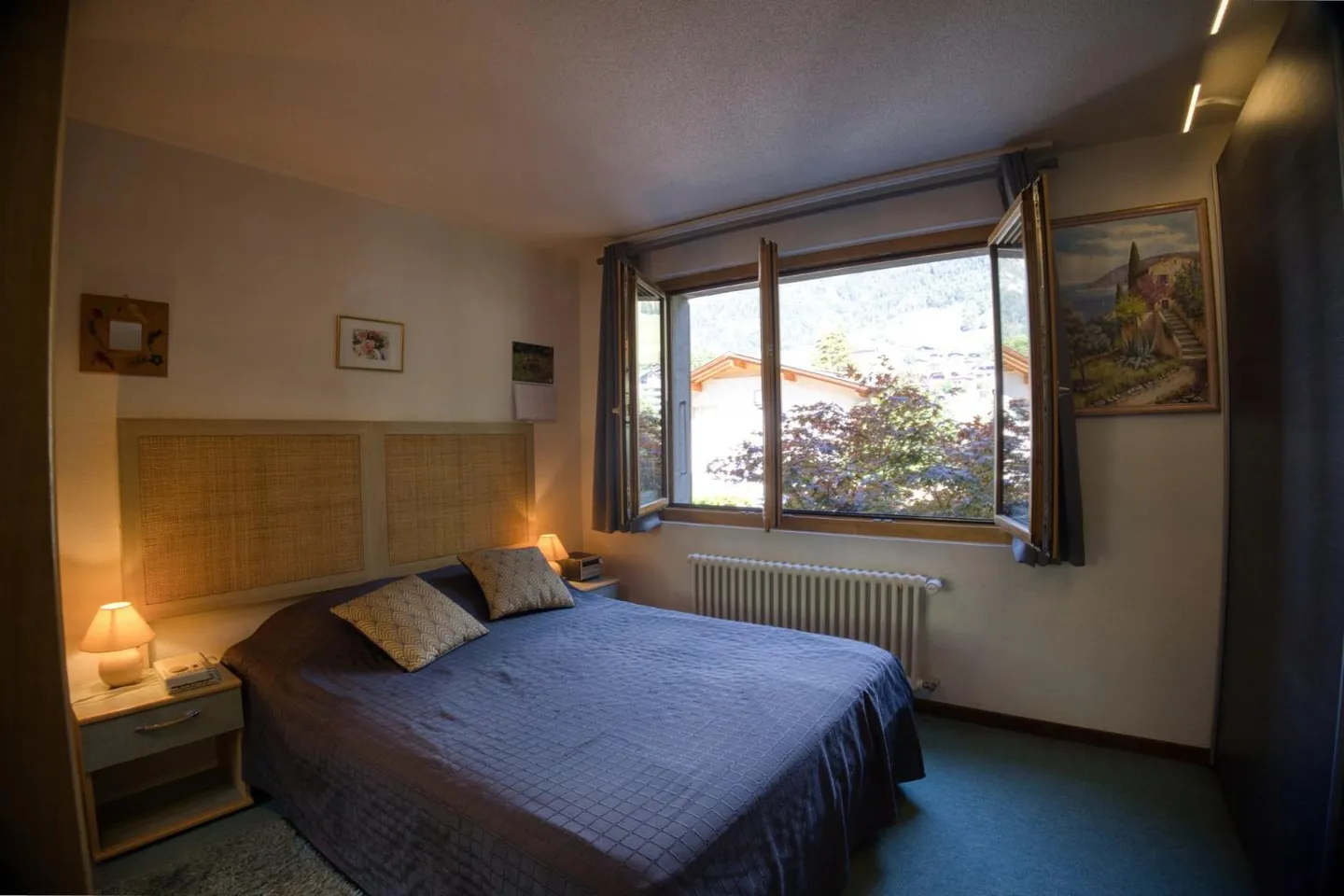 Sunny 4.5-room apartment in a quiet neighborhood - Photo 6 of 13