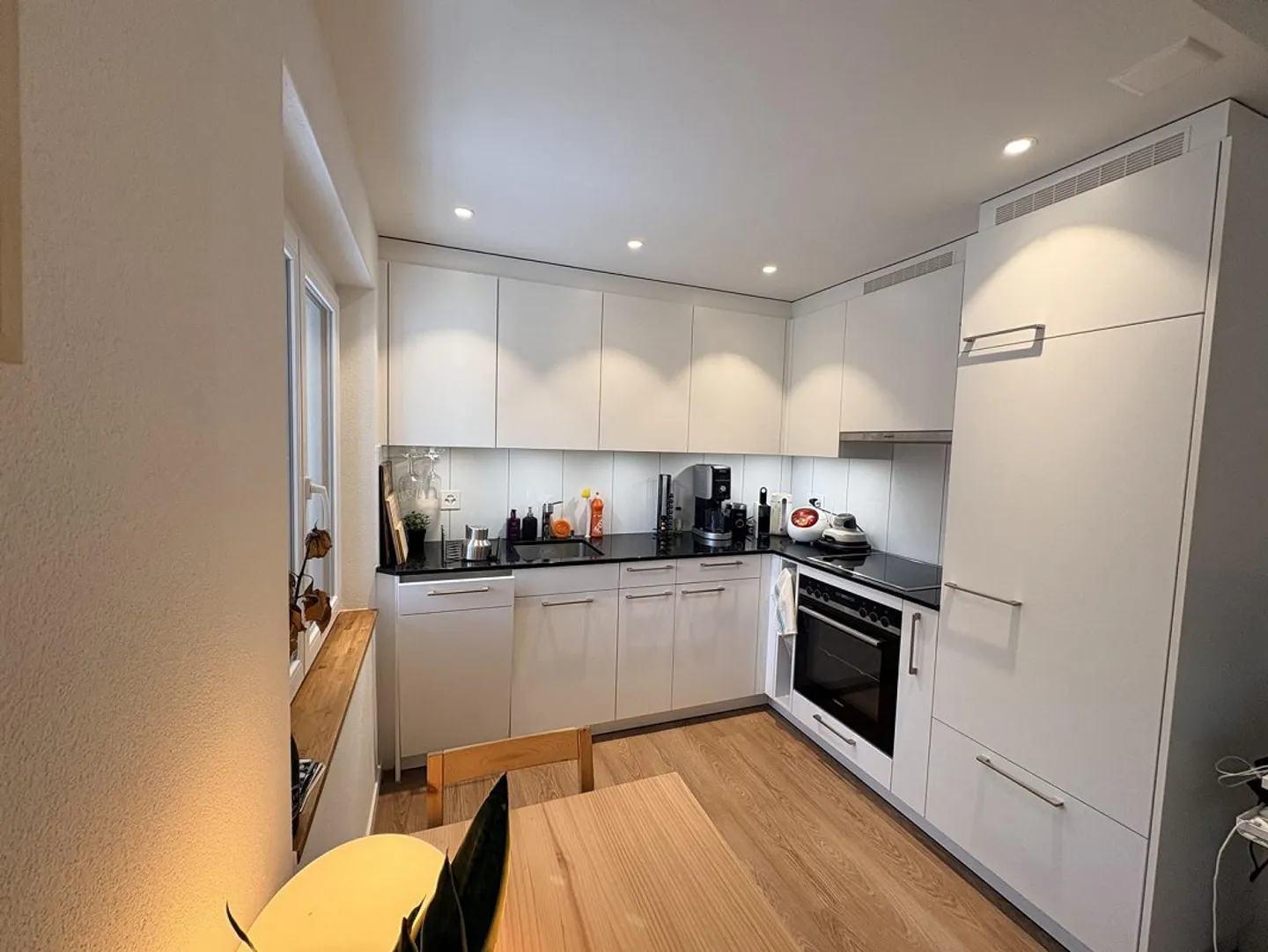 Attractive 1-room apartment ideal for singles & students - Photo 1 of 7