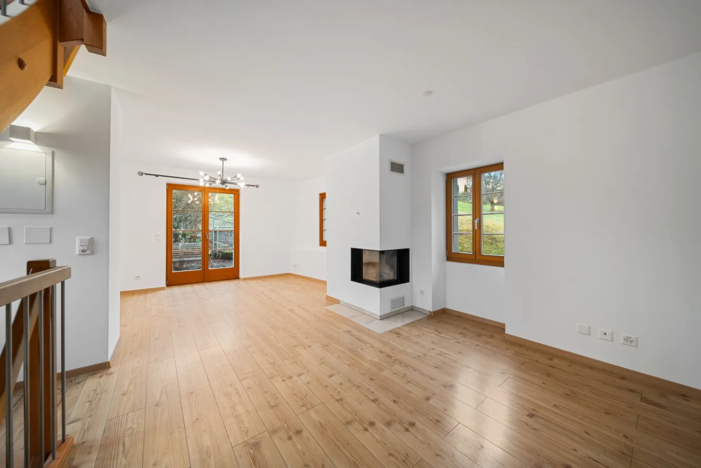 Charmante maison de vigneron avec terrasse et terrain de 200 m2 - Photo 3 sur 18