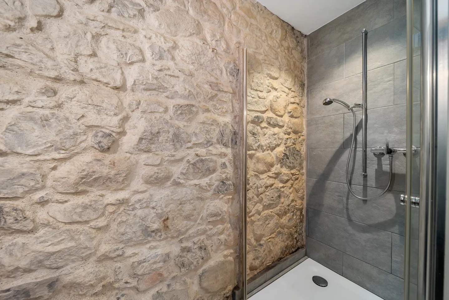 Charmante maison de vigneron avec terrasse et terrain de 200 m2 - Photo 18 sur 18