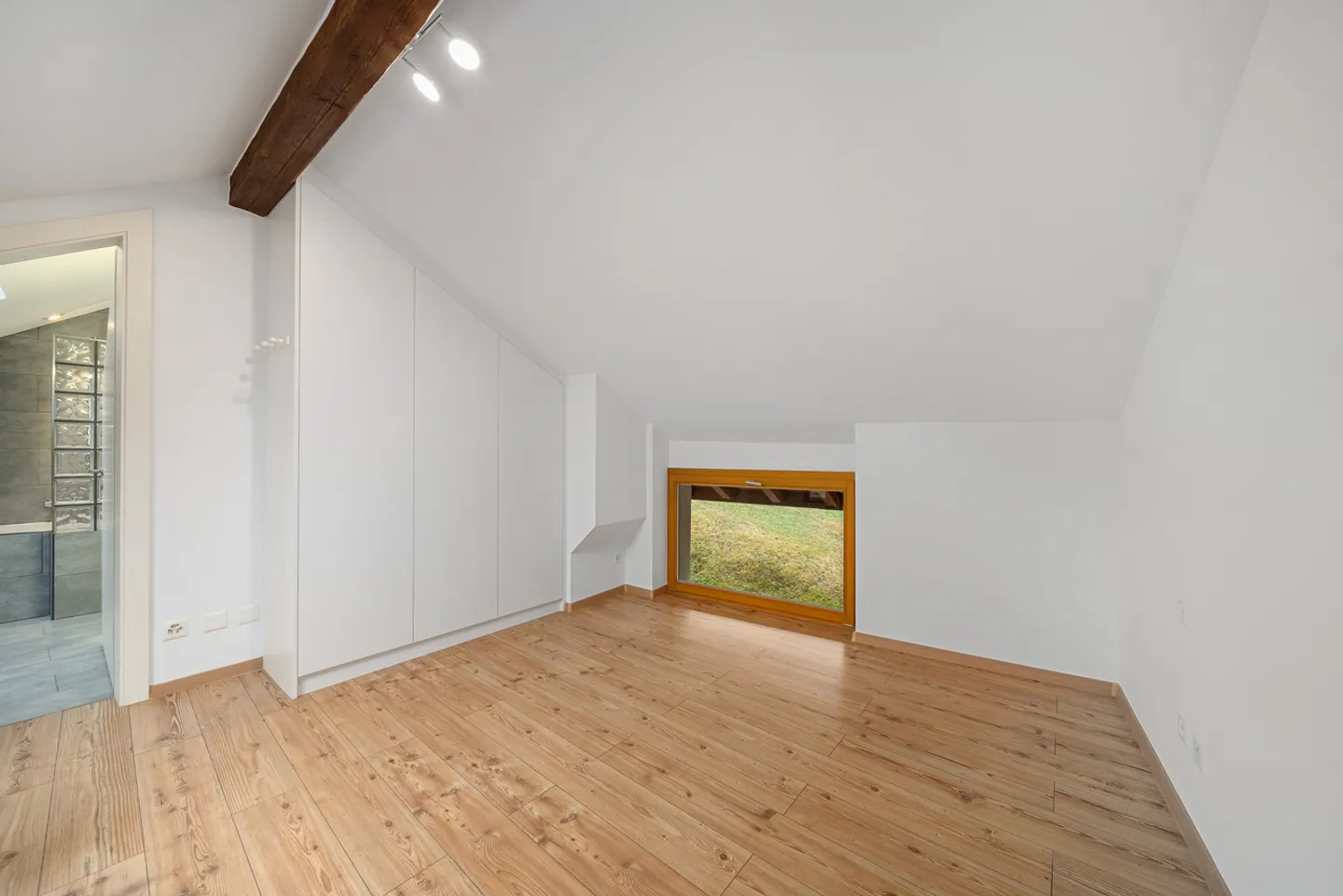 Charmante maison de vigneron avec terrasse et terrain de 200 m2 - Photo 10 sur 18