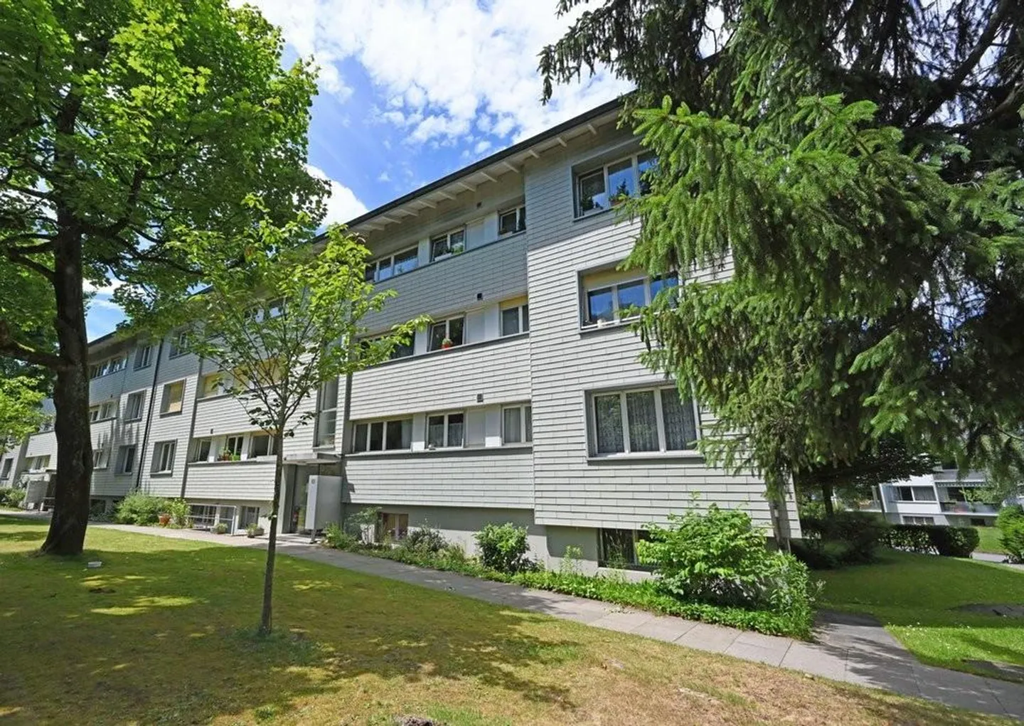 Helle 4-Zimmer-Wohnung in Bern - Foto 1 von 9