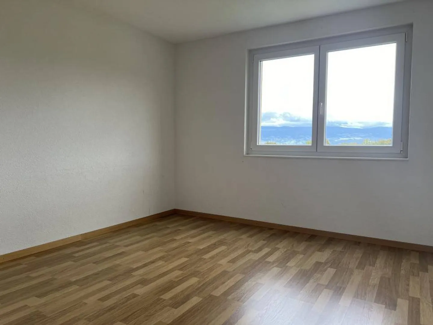 Bellissimo duplex di 6,5 stanze con grande balcone - Foto 9 di 13