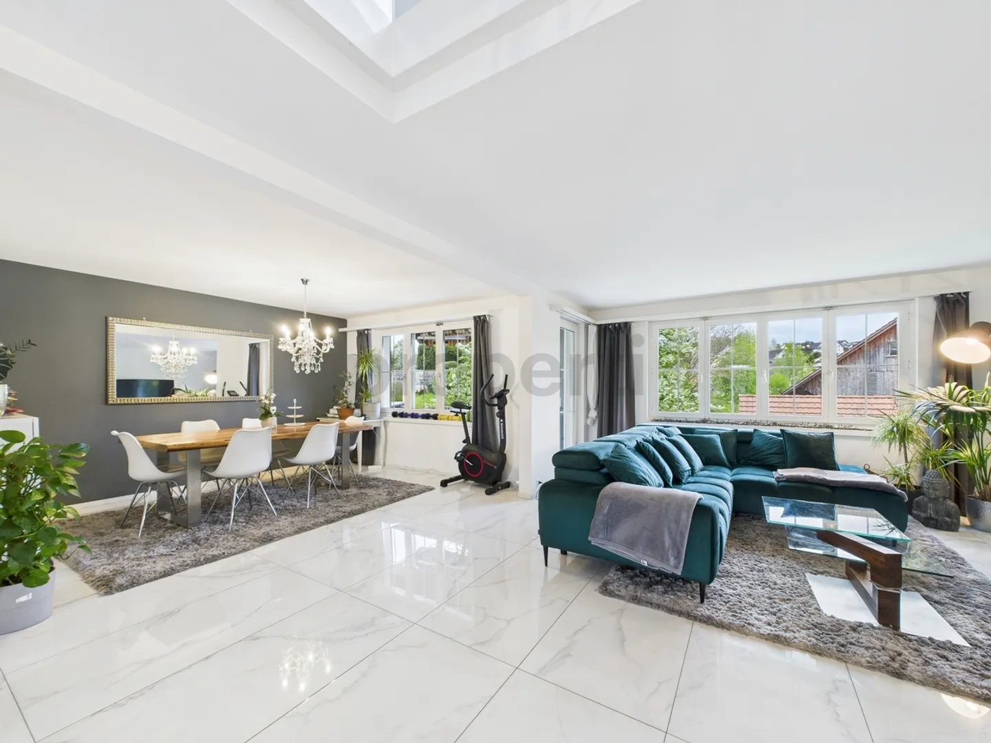 Exclusive 4.5-room maisonette apartment in Wila - Photo 1 of 11