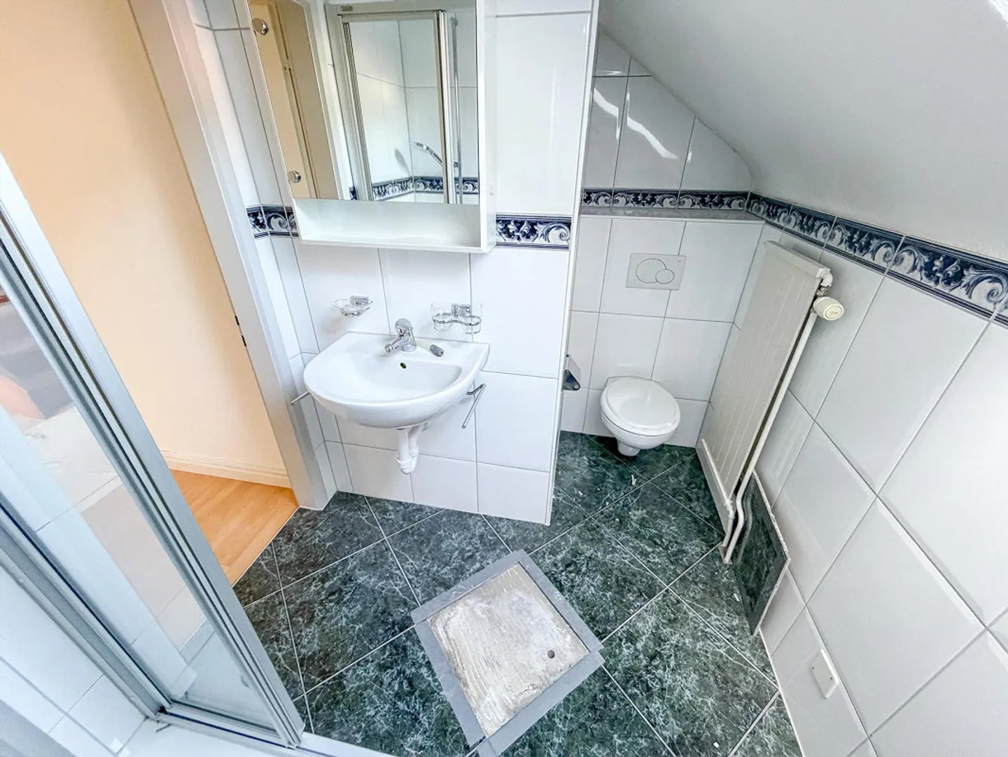 Wohnen und Arbeiten unter einem Dach - 6 Zimmer Einfamilienhaus mit... - Photo 10 of 13