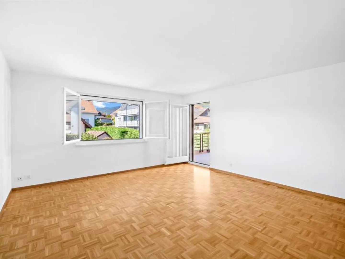 Durchgangswohnung - Nyon - Foto 2 von 8