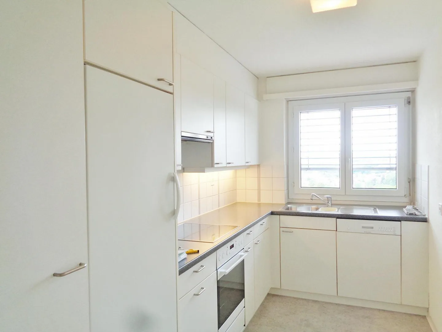 Charmante Wohnung in Adliswil - Foto 4 von 9