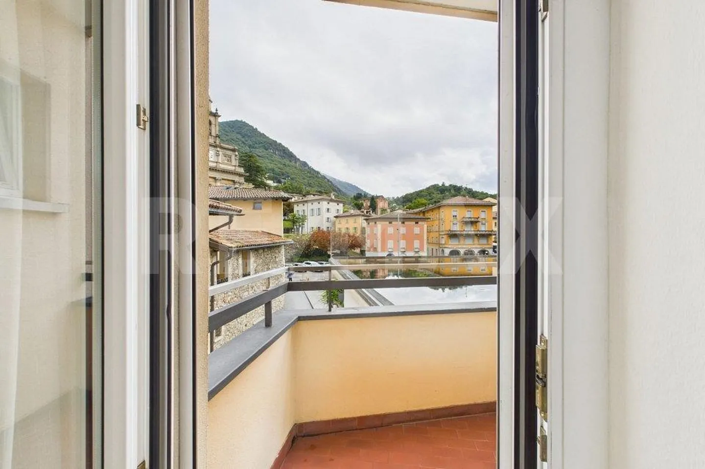 Appartamento o ufficio in centro città - Foto 13 di 13