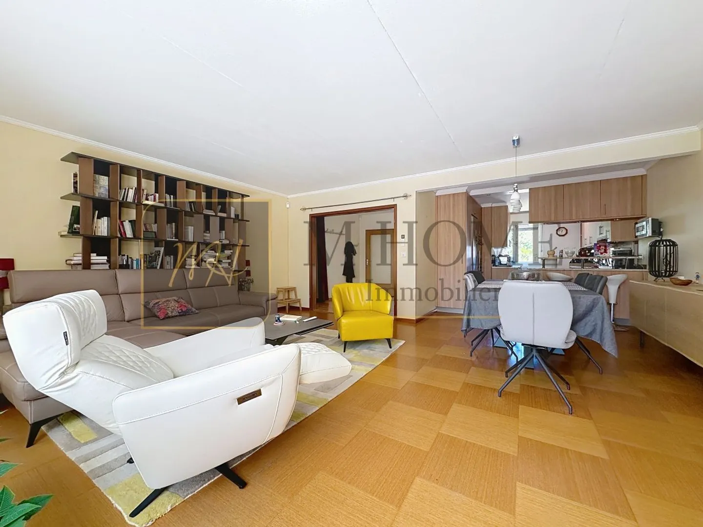 Villa 6,5 Zimmer - Foto 2 von 13