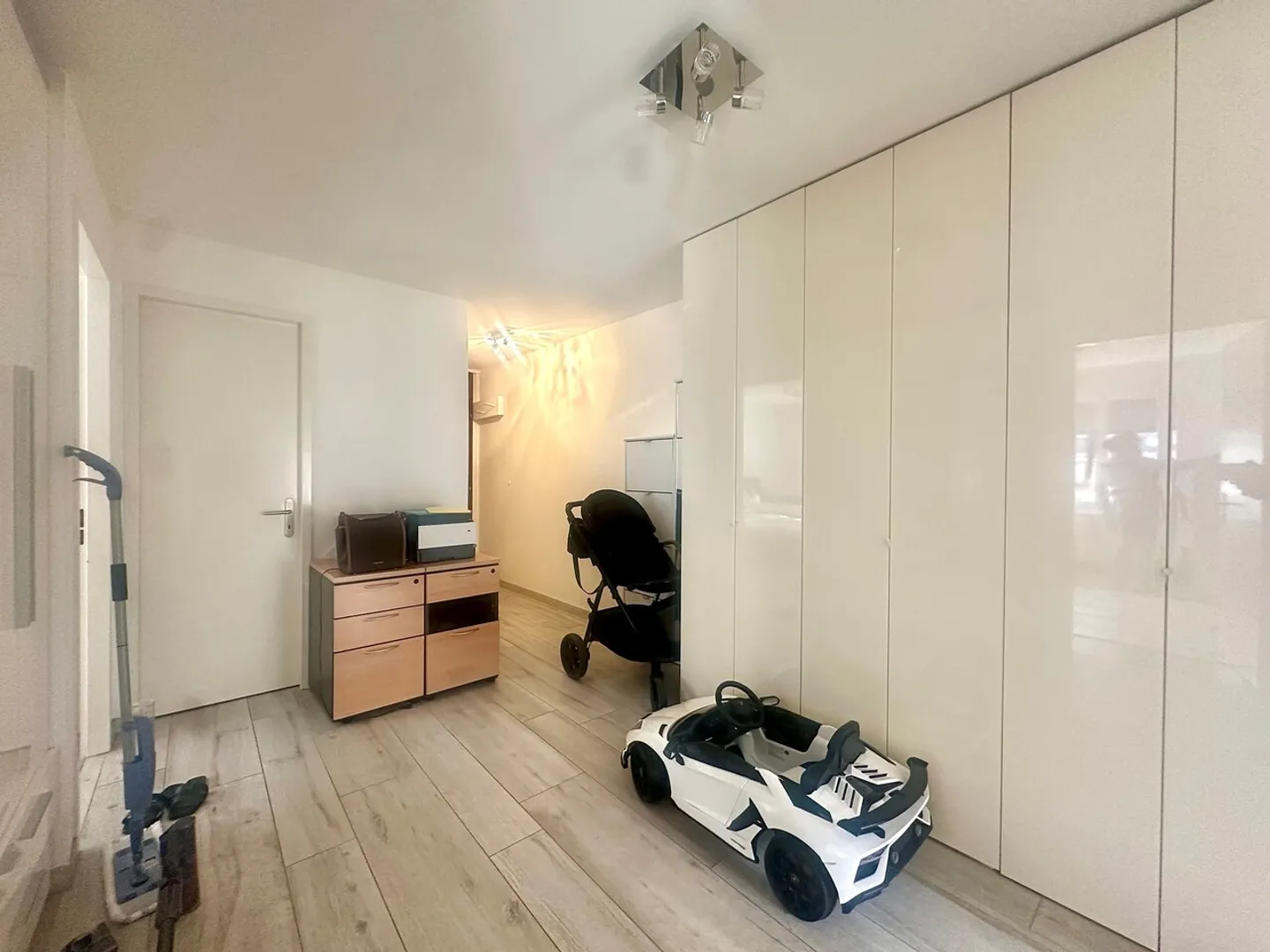 Furnished 3.5-room apartment - Photo 1 of 5