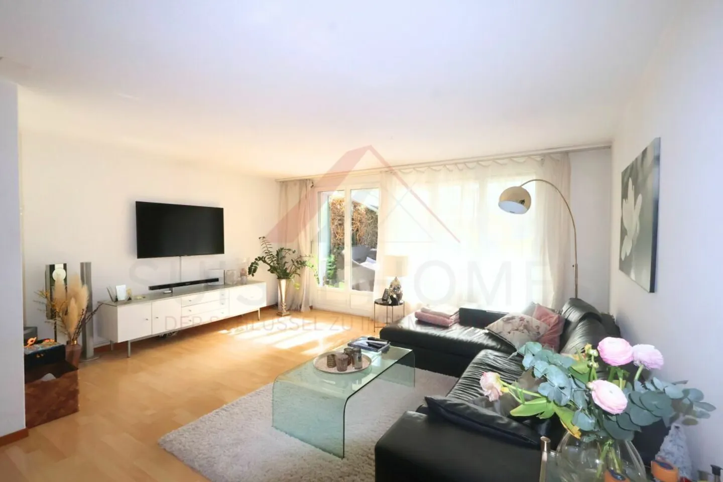 Maison individuelle en rangée de 4,5 pièces bien entretenue avec balcon, vue sur la montagne et garage souterrain à 3613 Steffisburg - Photo 2 sur 21