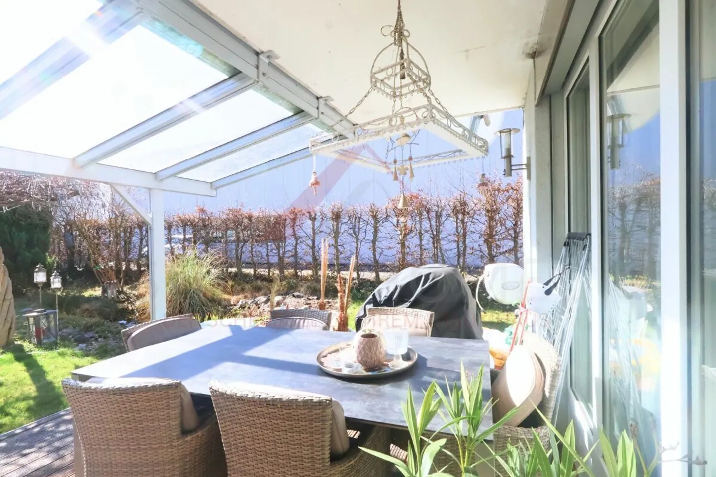 Maison individuelle en rangée de 4,5 pièces bien entretenue avec balcon, vue sur la montagne et garage souterrain à 3613 Steffisburg - Photo 5 sur 21