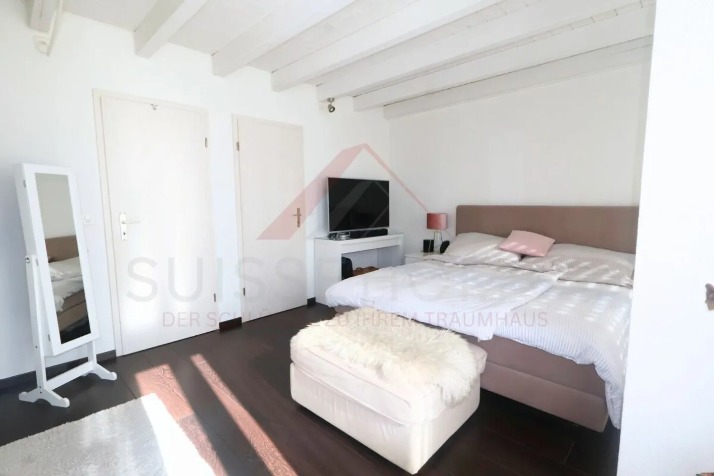 Maison individuelle en rangée de 4,5 pièces bien entretenue avec balcon, vue sur la montagne et garage souterrain à 3613 Steffisburg - Photo 10 sur 21