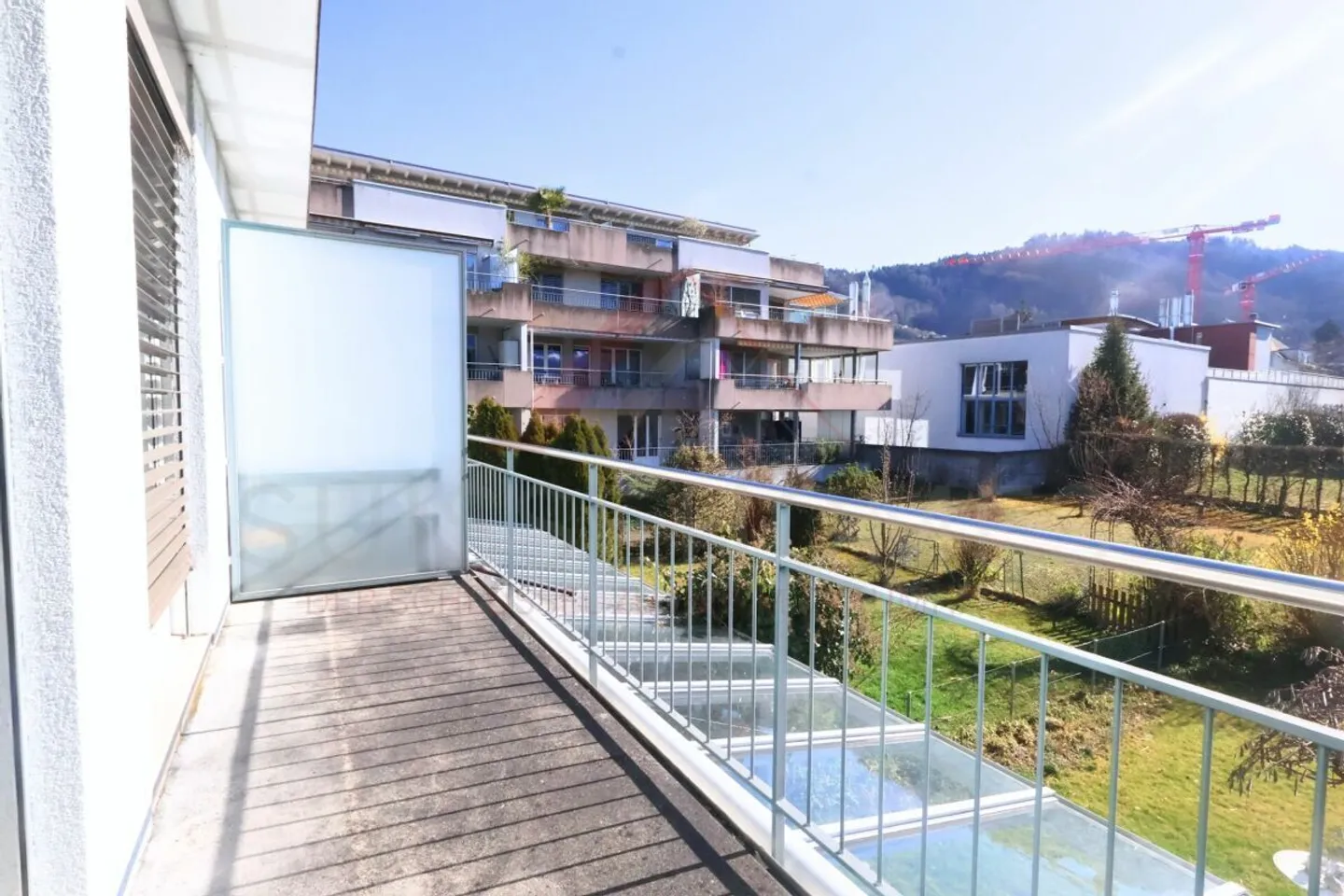 Maison individuelle en rangée de 4,5 pièces bien entretenue avec balcon, vue sur la montagne et garage souterrain à 3613 Steffisburg - Photo 12 sur 21