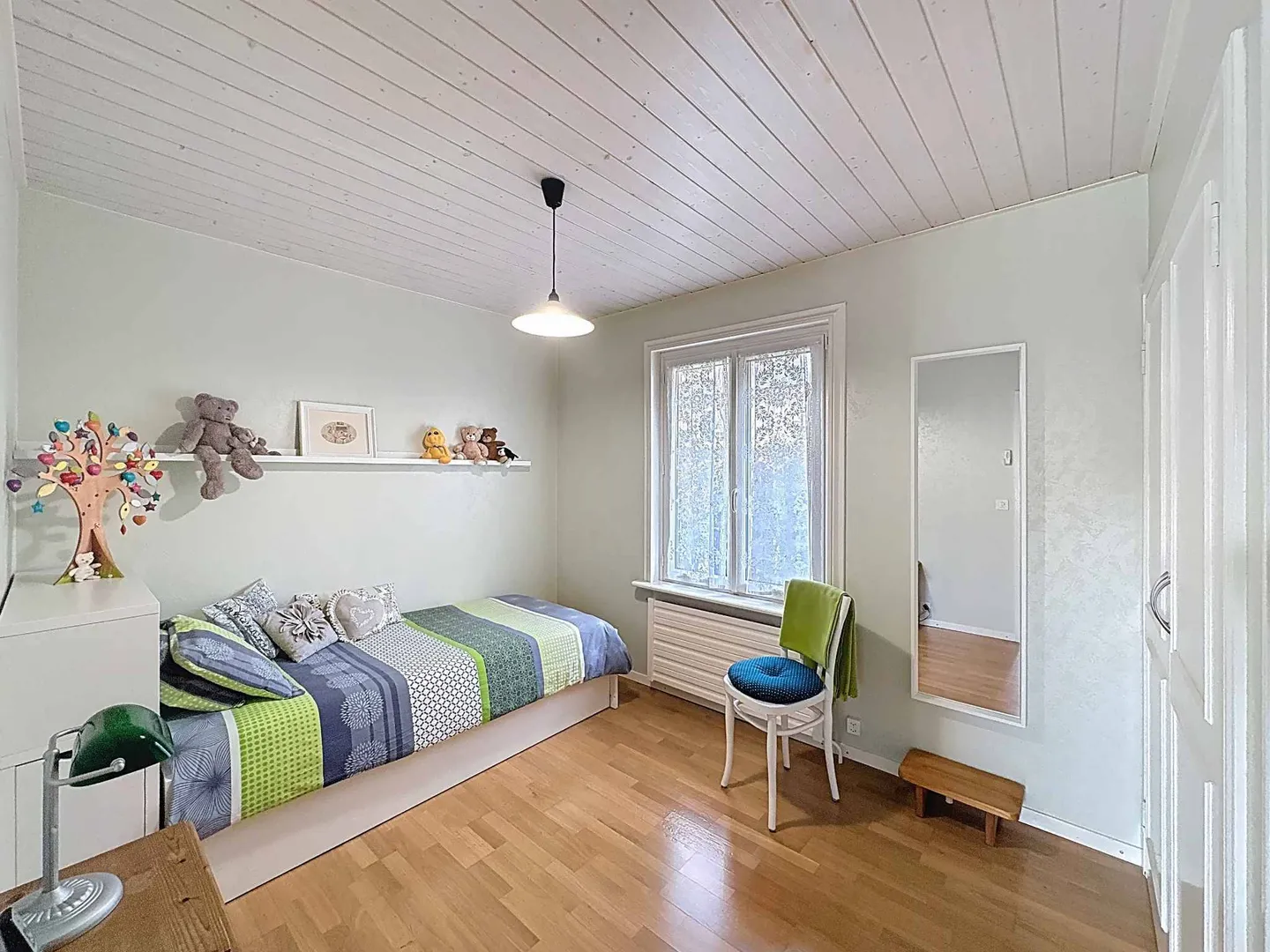 Villa familiale avec piscine et espaces extérieurs - Photo 7 sur 10