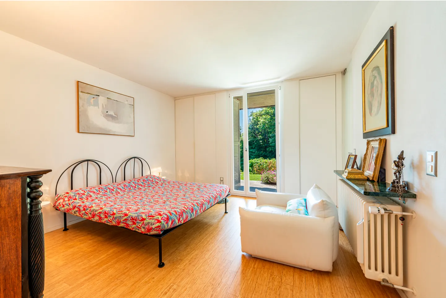 Villa architecturale avec vue sur le lac - Photo 14 sur 30