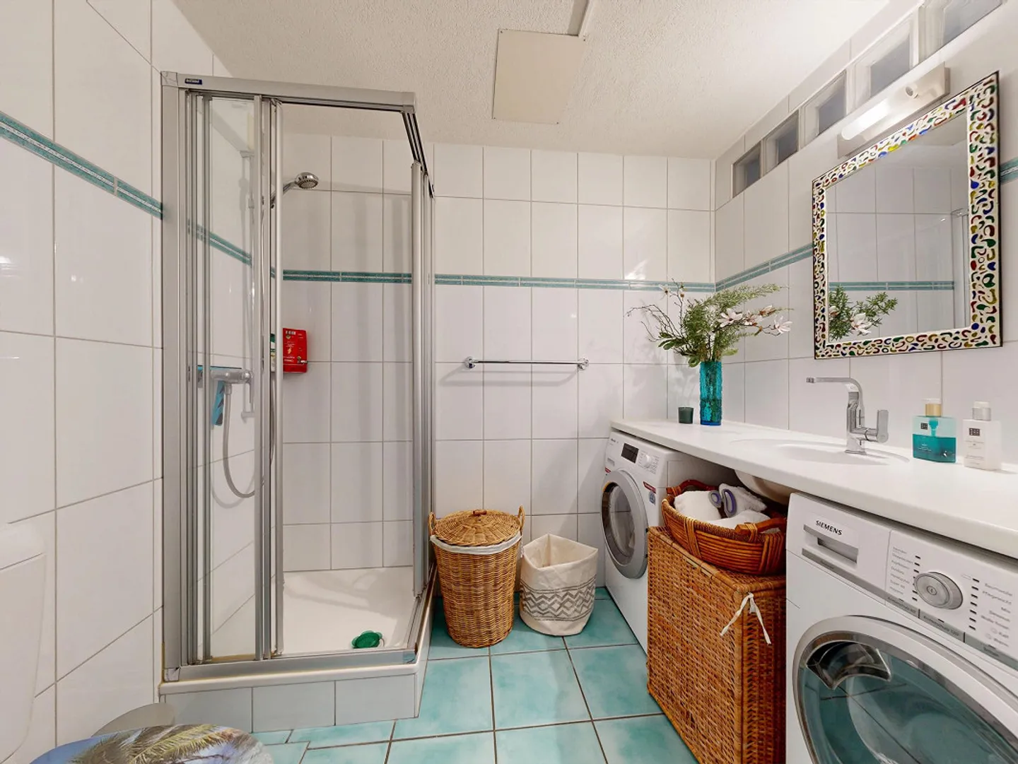 6.5-Zimmer-Doppelhaus mit Autoeinstellplatz - Foto 15 von 18