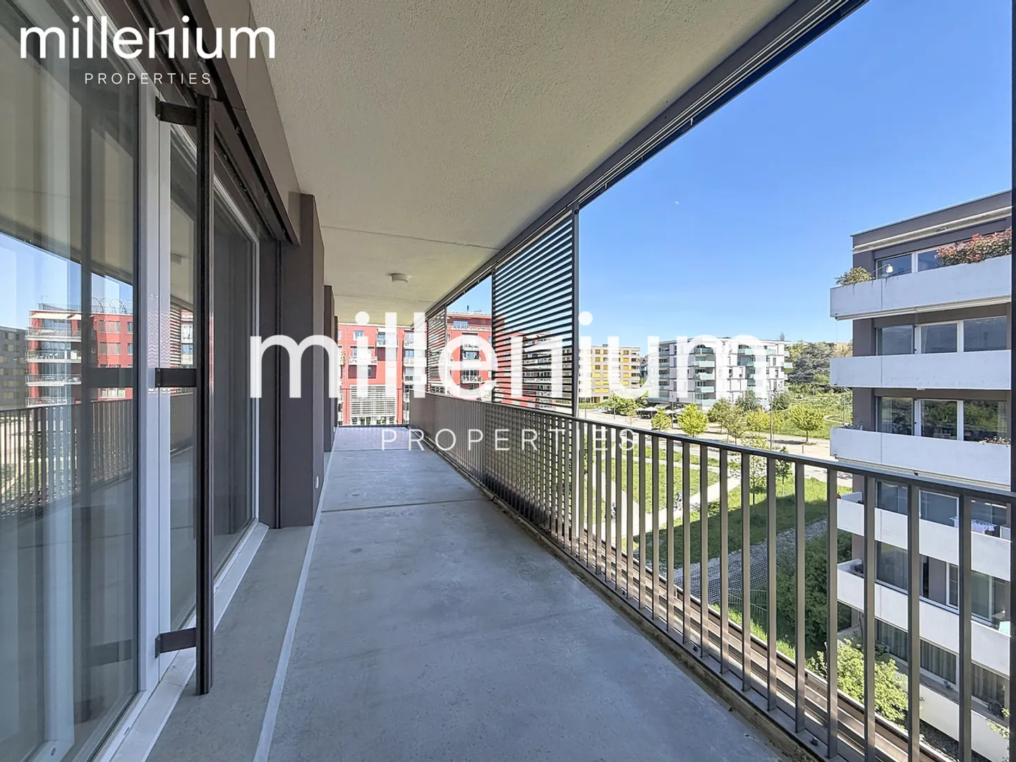 Apartment with 4 rooms, large balcony and modern amenities in Meyrin - Photo 1 of 11