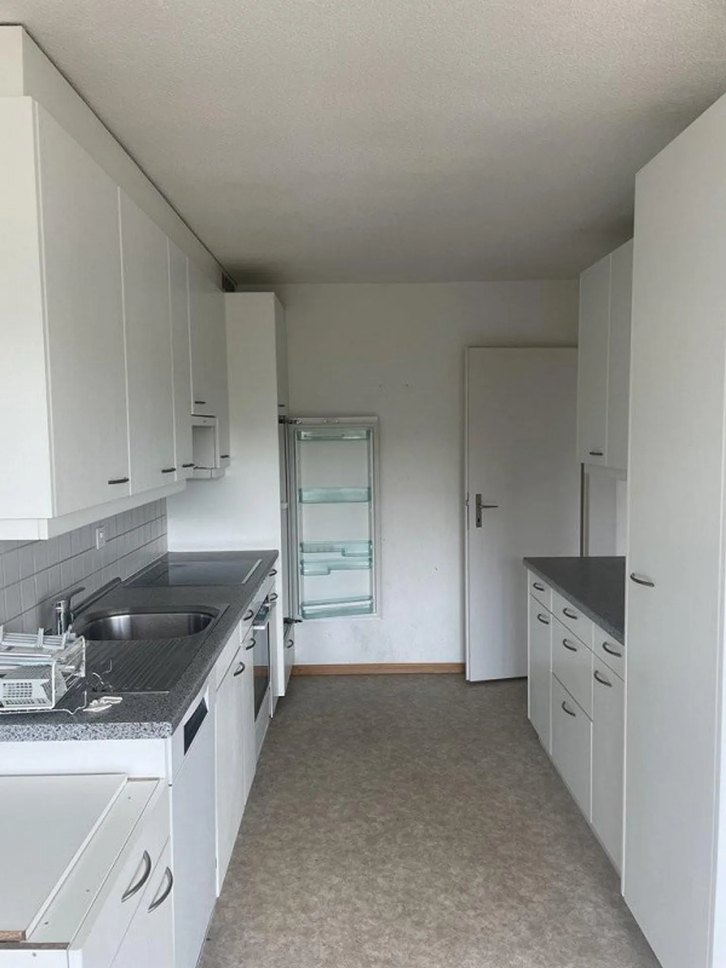 Charmante Wohnung mit Balkon - Foto 3 von 8