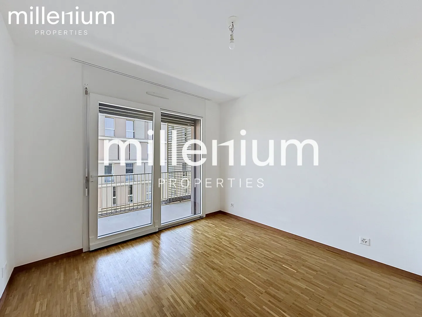 Apartment with 4 rooms, large balcony and modern amenities in Meyrin - Photo 7 of 11
