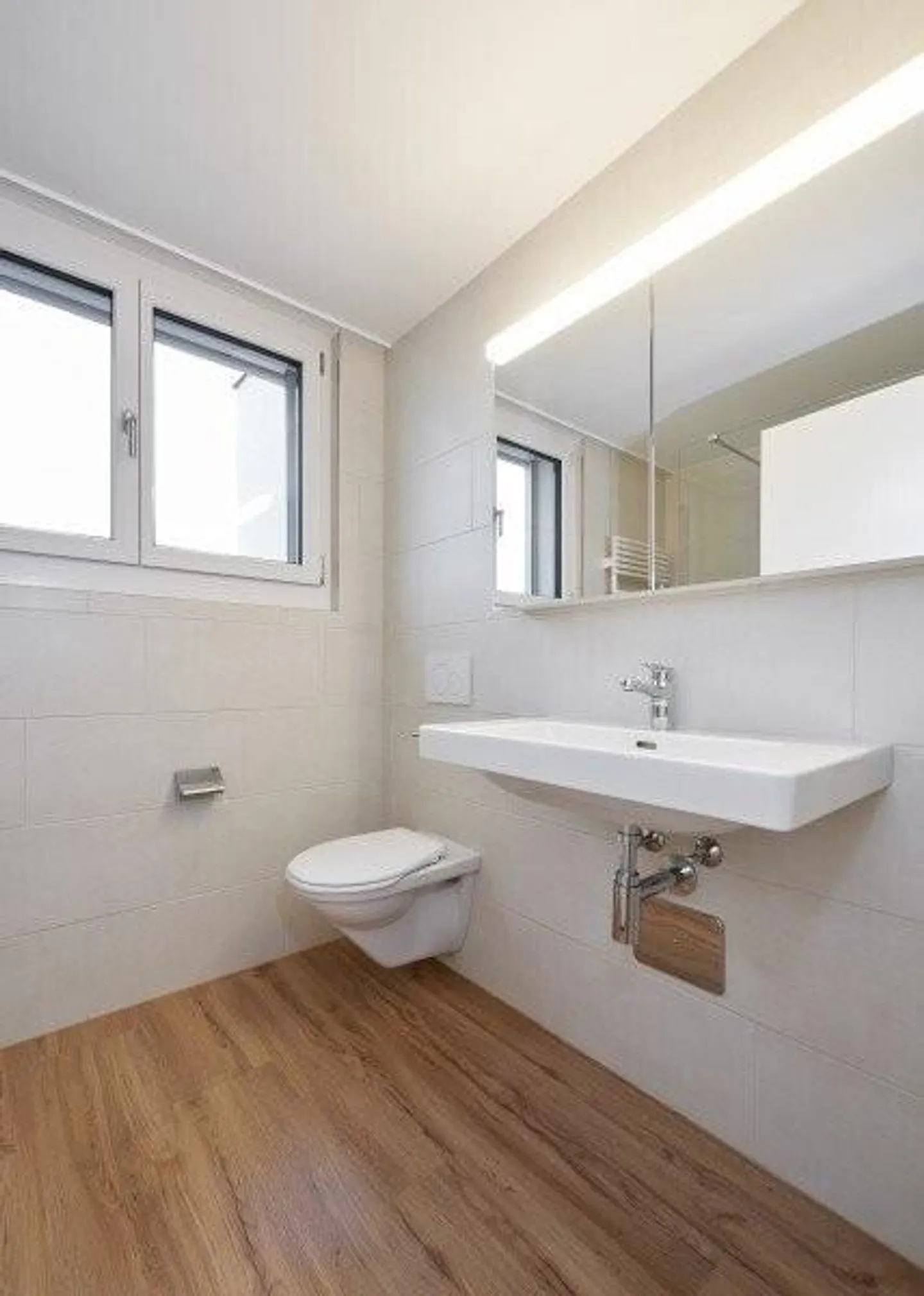 Traumhafte Aussichten von Ihrer grossen Terrasse! - Foto 5 von 11