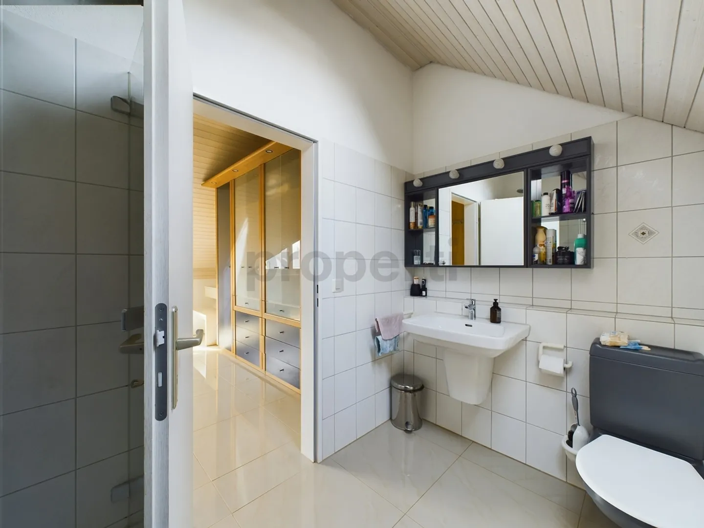 Maison de ville accueillante à Winterthur/Dättnau avec 5,5 pièces - Photo 9 sur 12