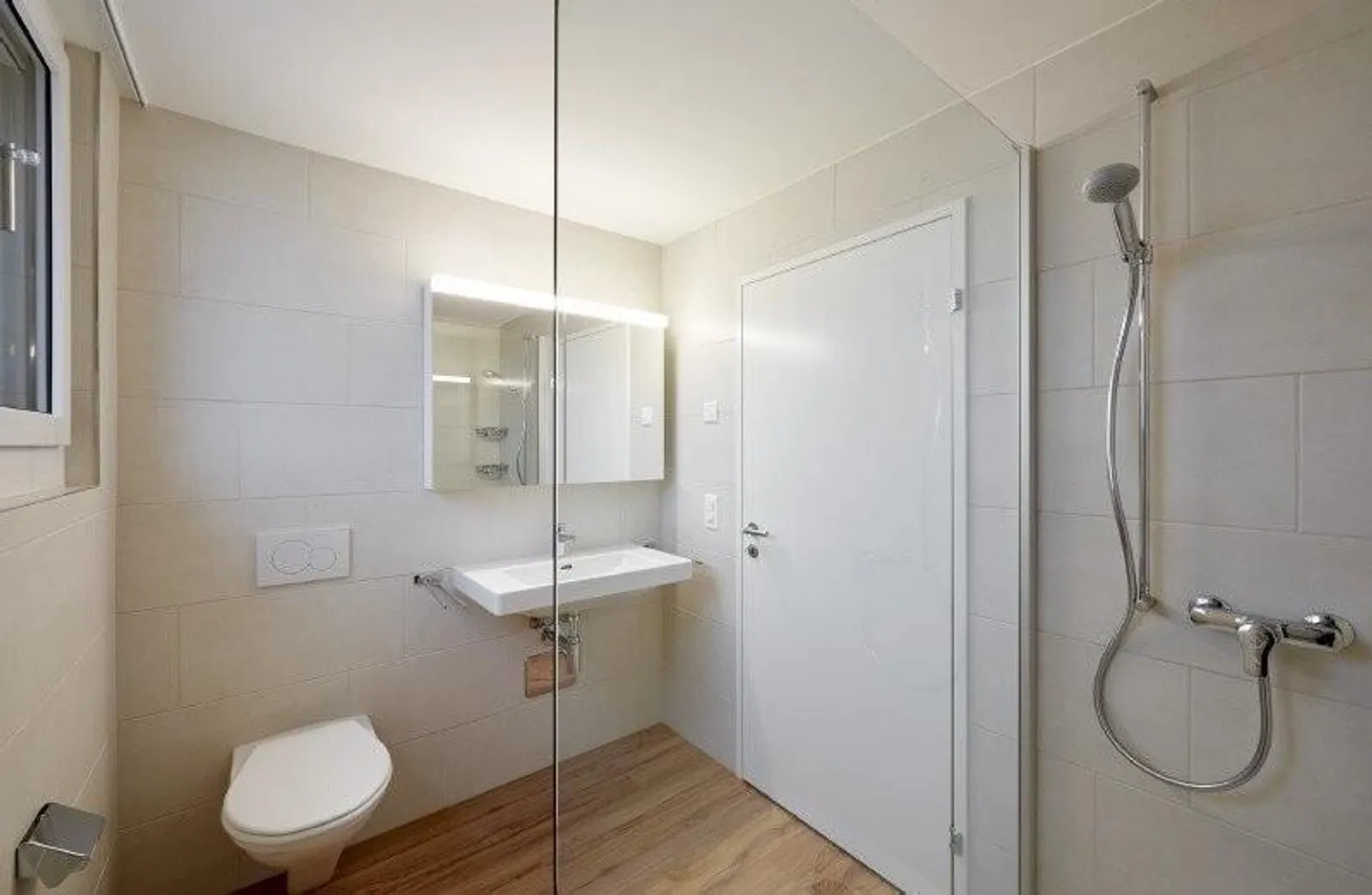 Traumhafte Aussichten von Ihrer grossen Terrasse! - Foto 6 von 11