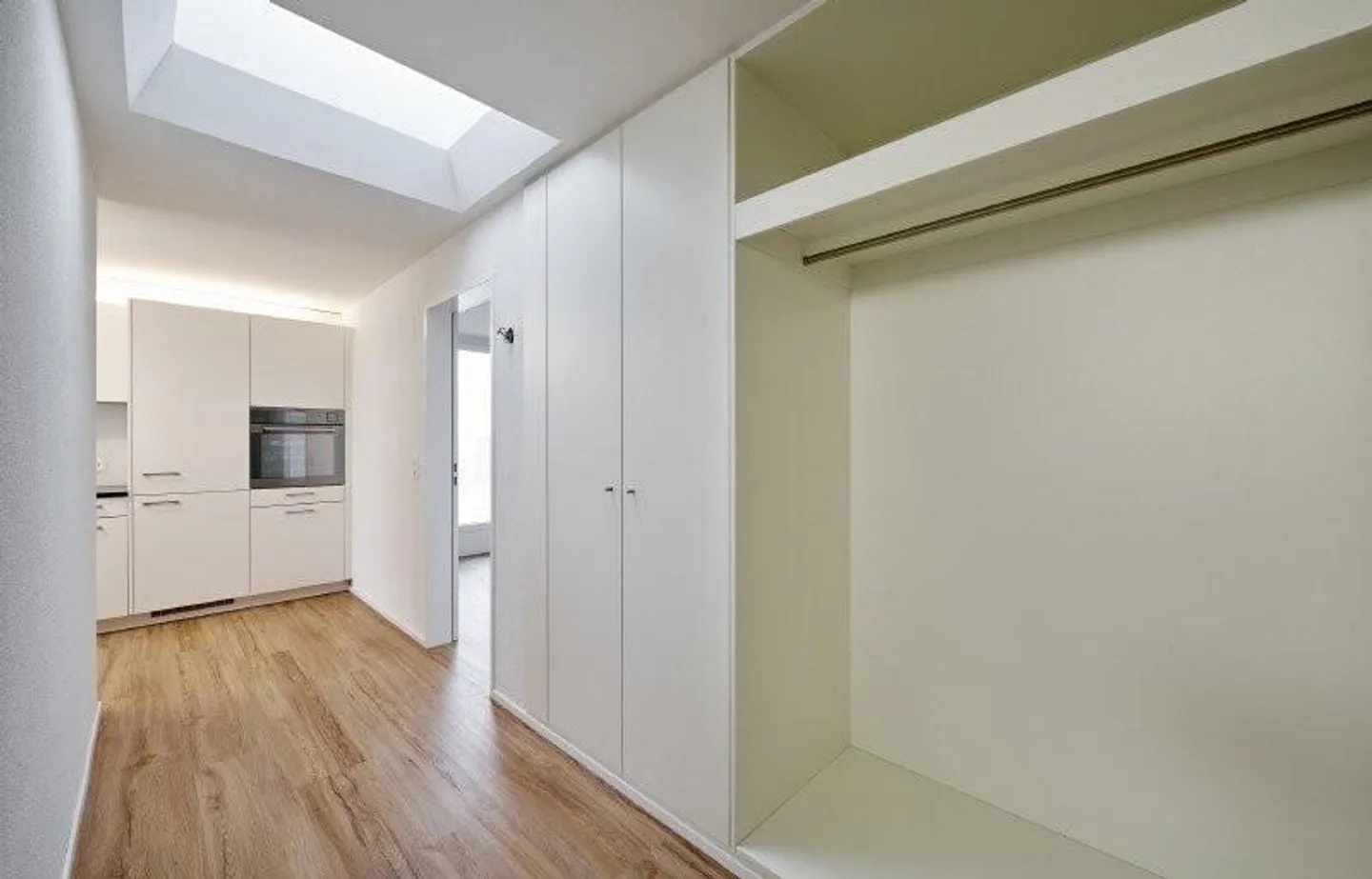 Traumhafte Aussichten von Ihrer grossen Terrasse! - Foto 9 von 11