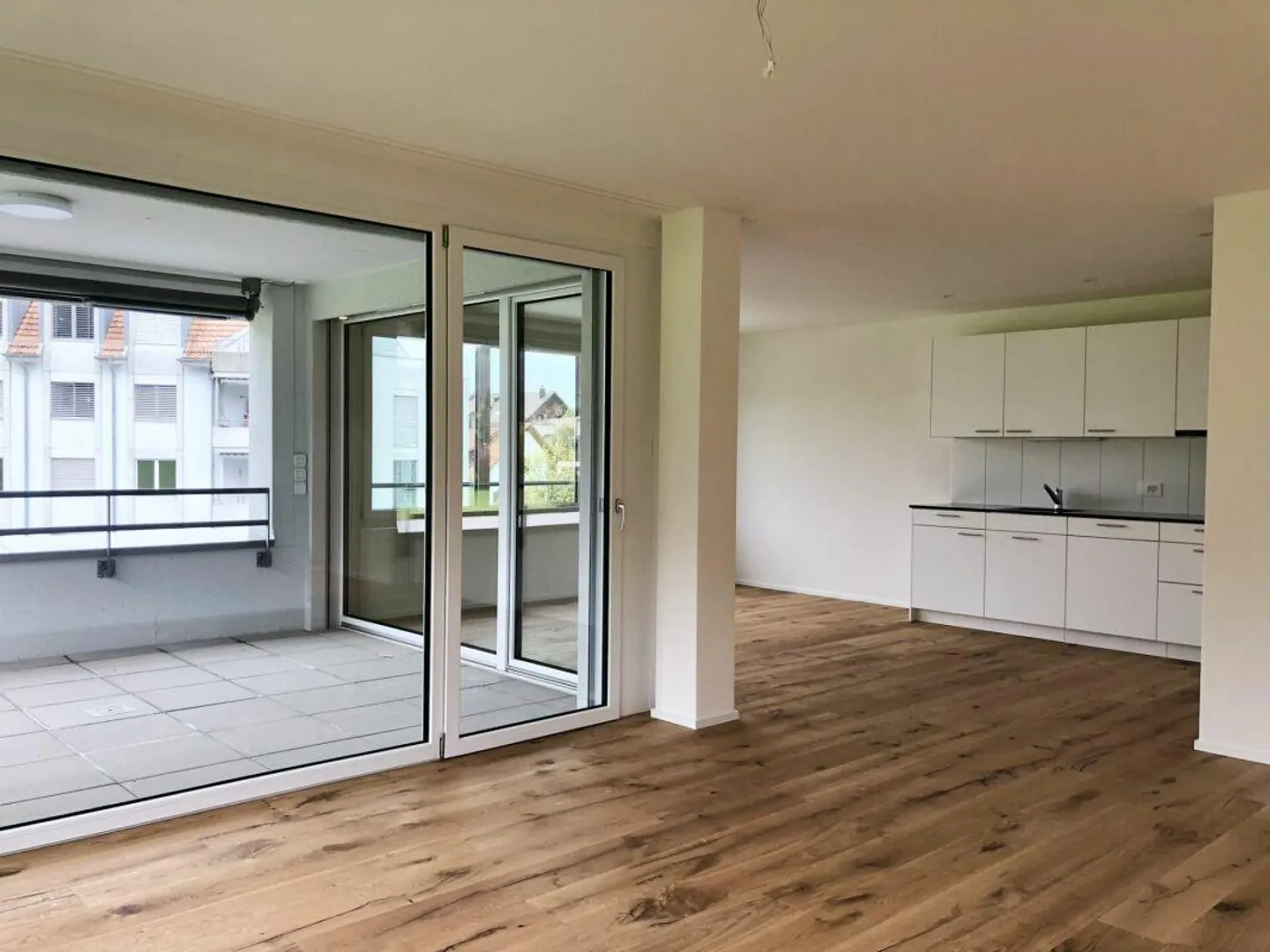 Vivere nel giardino degli alberi - aperto, luminoso e idealmente situato - Foto 1 di 12