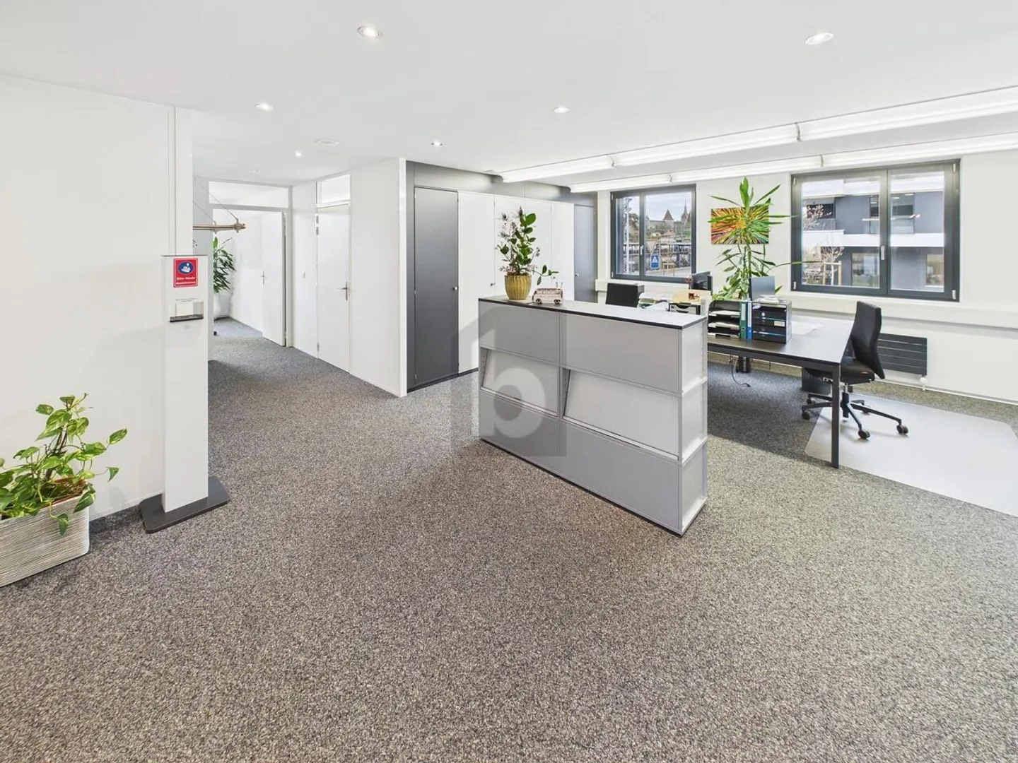 CENTRAL AND MODERN - Photo 1 of 6