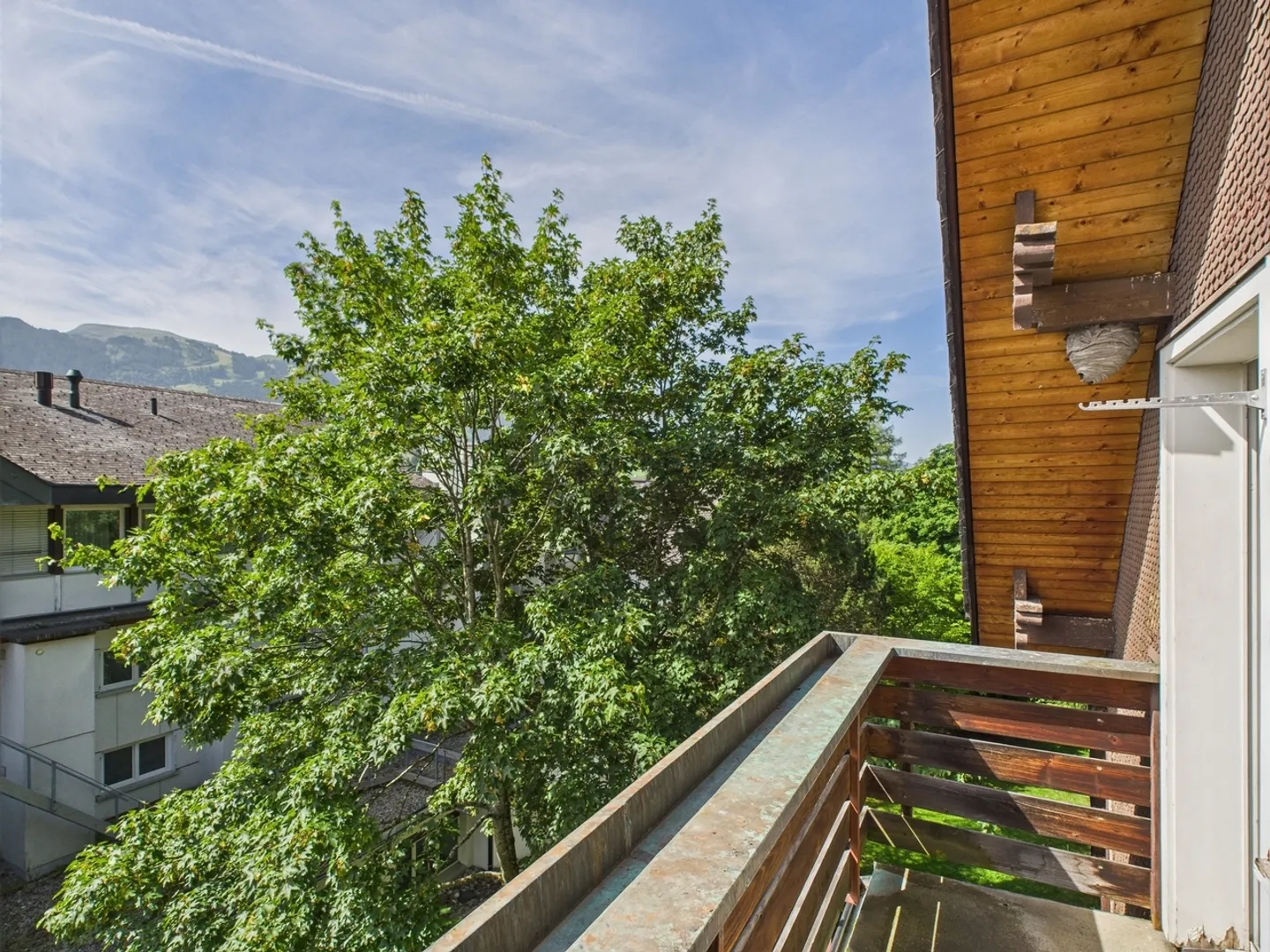 Traditionelles 6.5-Zimmer-Einfamilienhaus in Wildhaus mit Garten, Park und vielseitigen Nutzungsmöglichkeiten - Foto 1 von 13