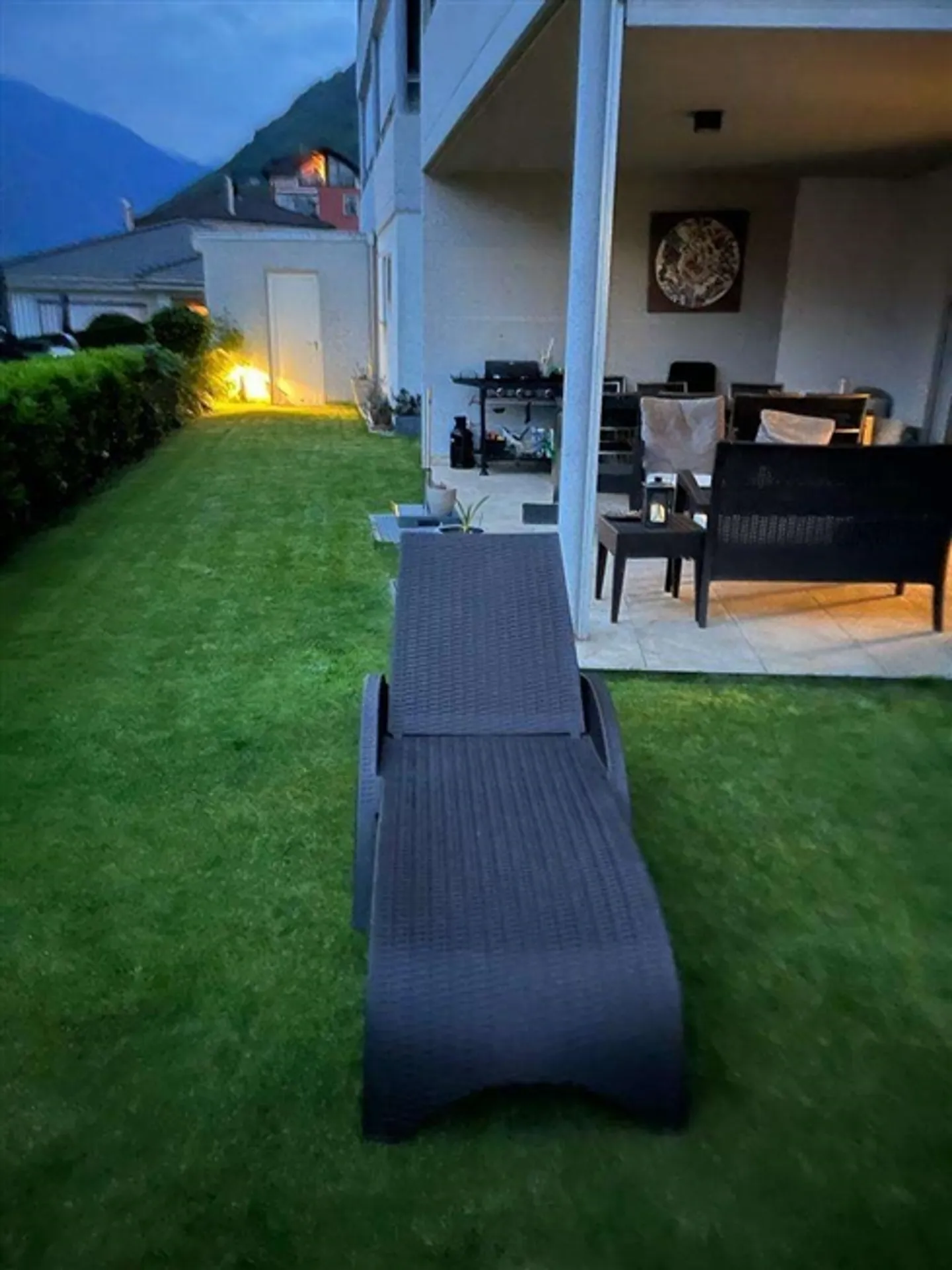 Grand et lumineux appartement avec jardin - Photo 4 sur 10