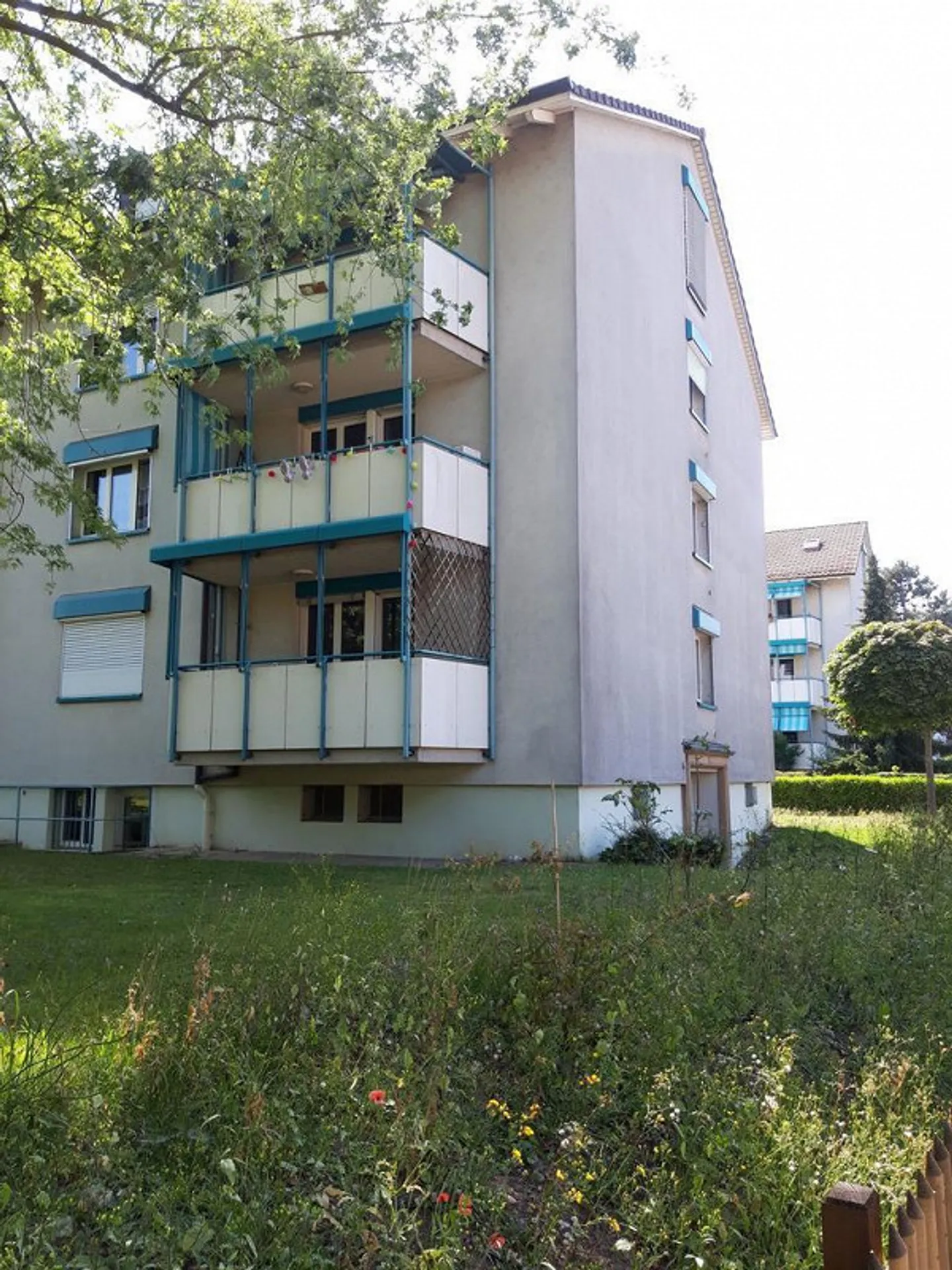 Appartement central de 2 pièces à louer à Muttenz ! - Photo 1 sur 8