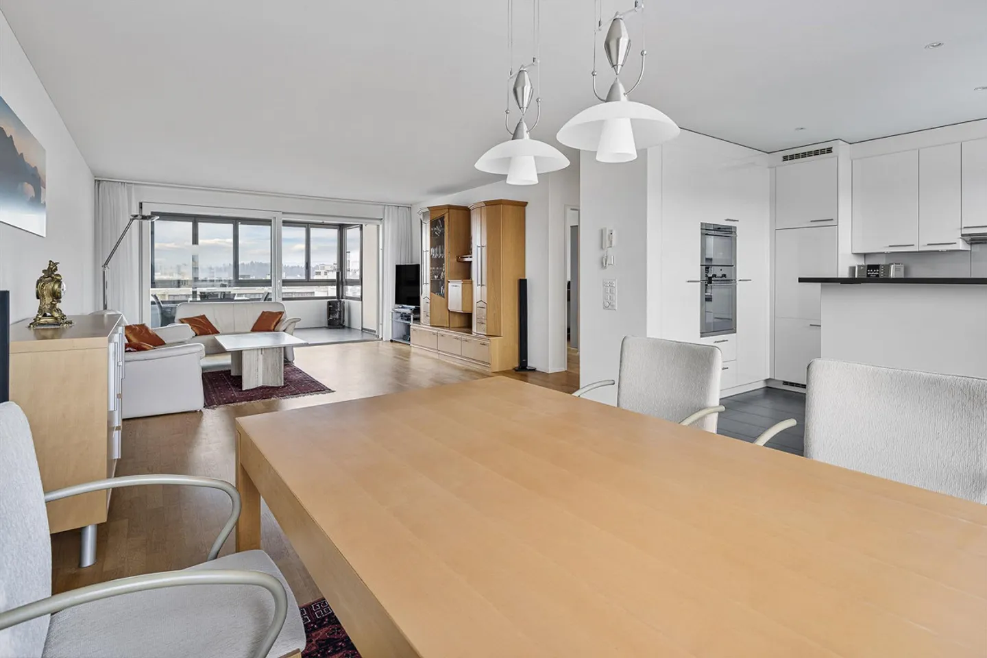 Maison pour aujourd'hui et demain avec de nombreuses possibilités - Photo 1 sur 1