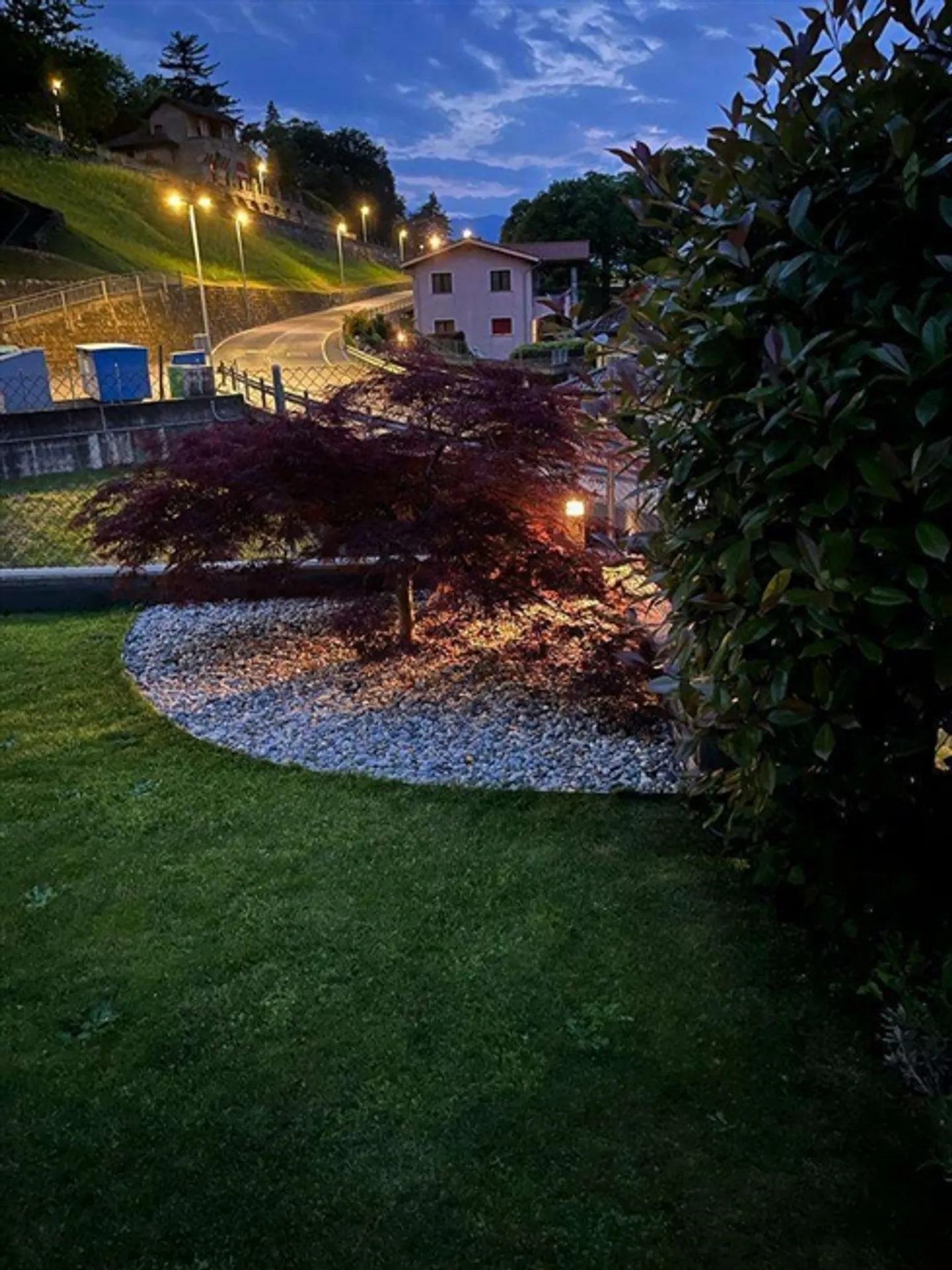 Grand et lumineux appartement avec jardin - Photo 10 sur 10