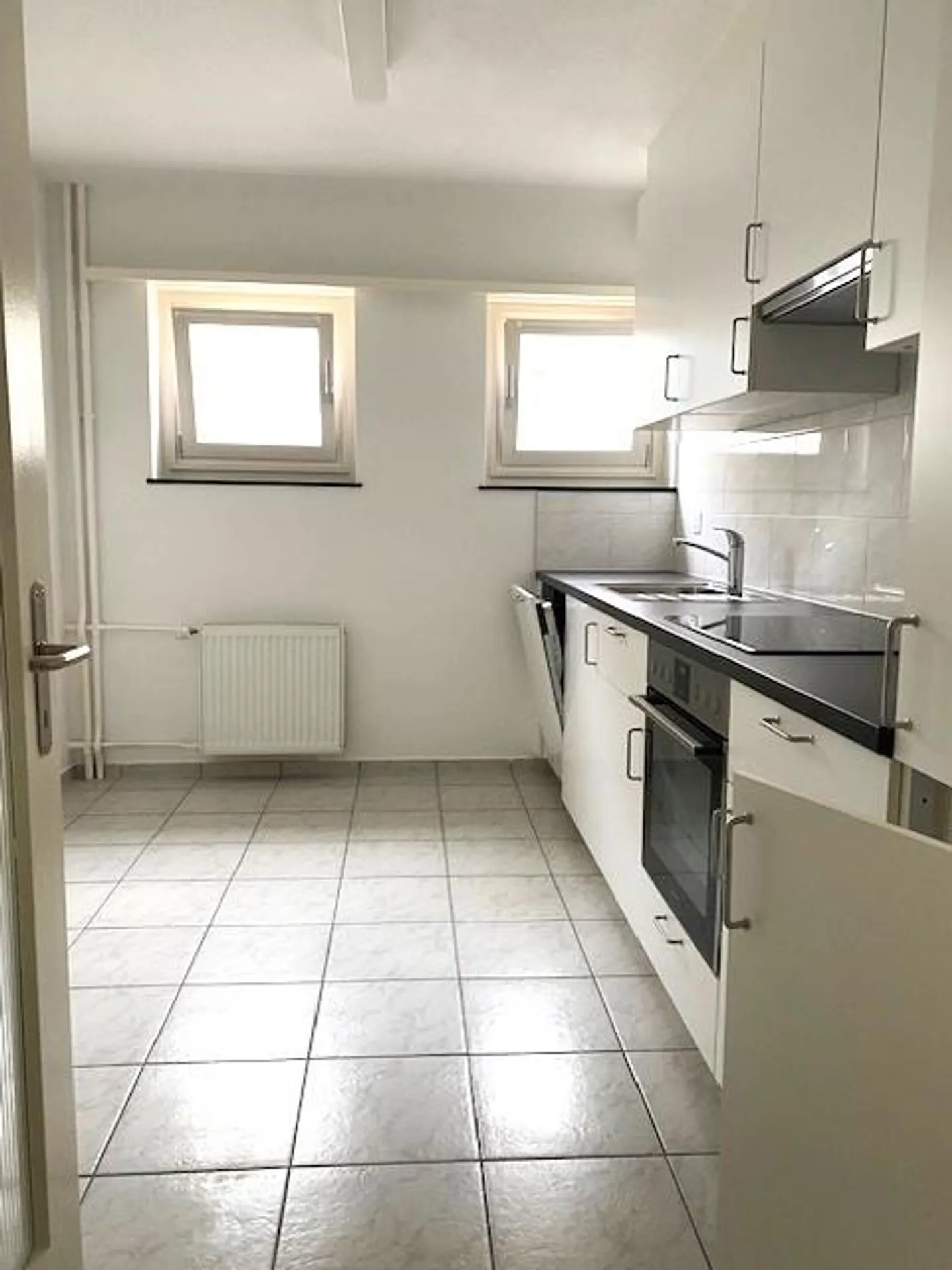 Praktische 2-Zimmer-Wohnung mit Balkon - Foto 3 von 9