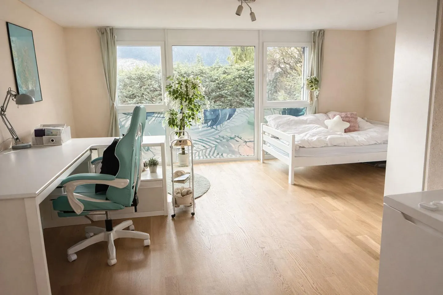 Exklusives 6.5-Zimmer-Haus mit Aussicht - Foto 7 von 16