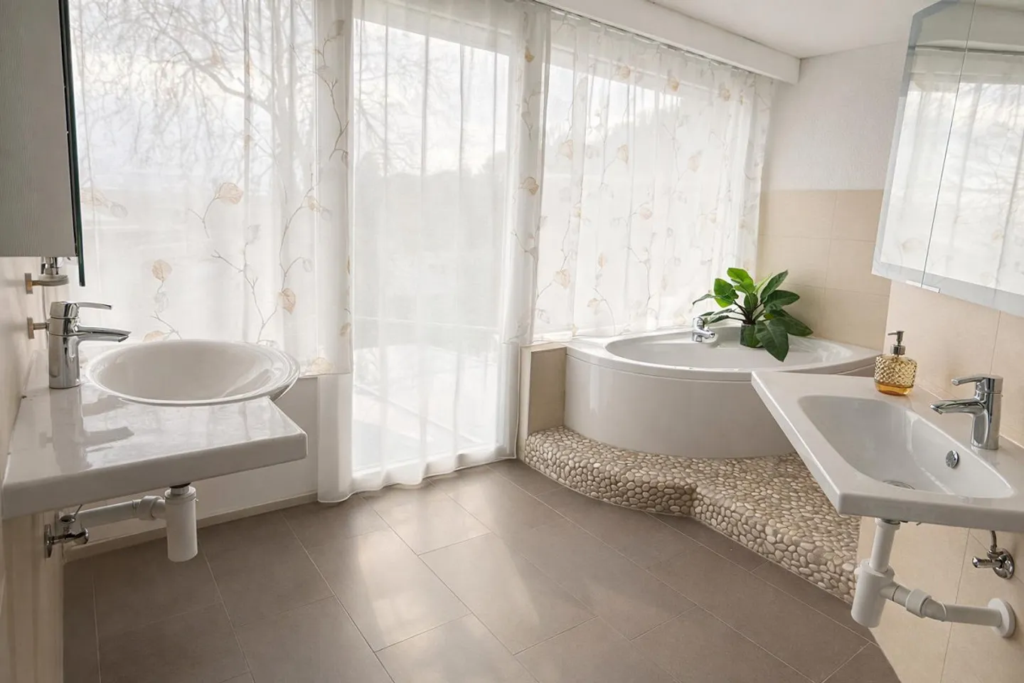 Exklusives 6.5-Zimmer-Haus mit Aussicht - Foto 9 von 16