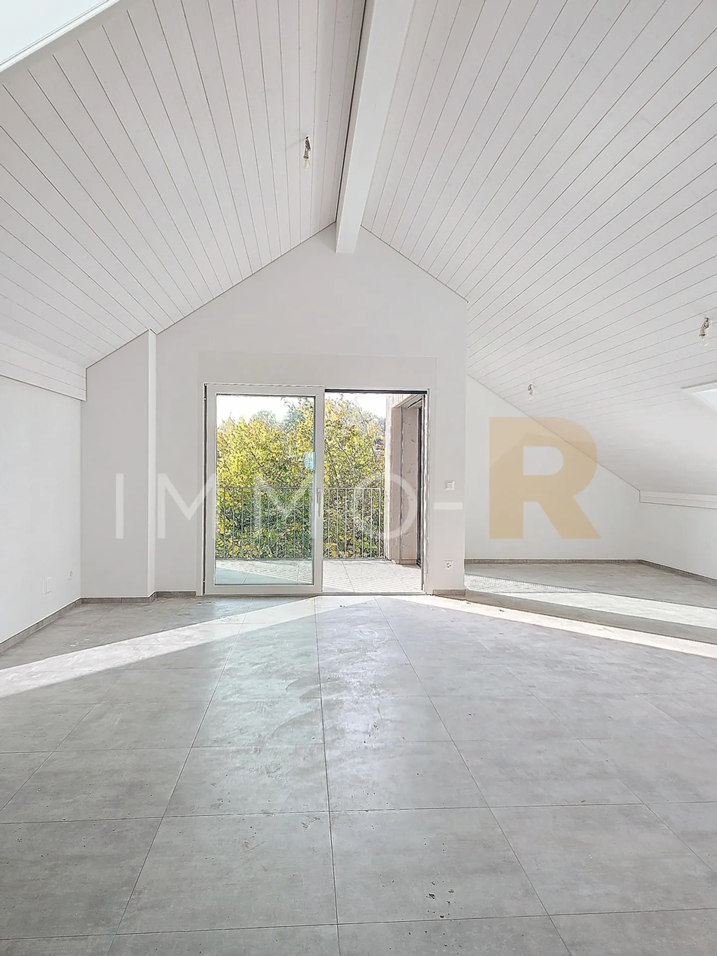 Nouvel appartement en penthouse de 5,5 pièces - Photo 5 sur 9