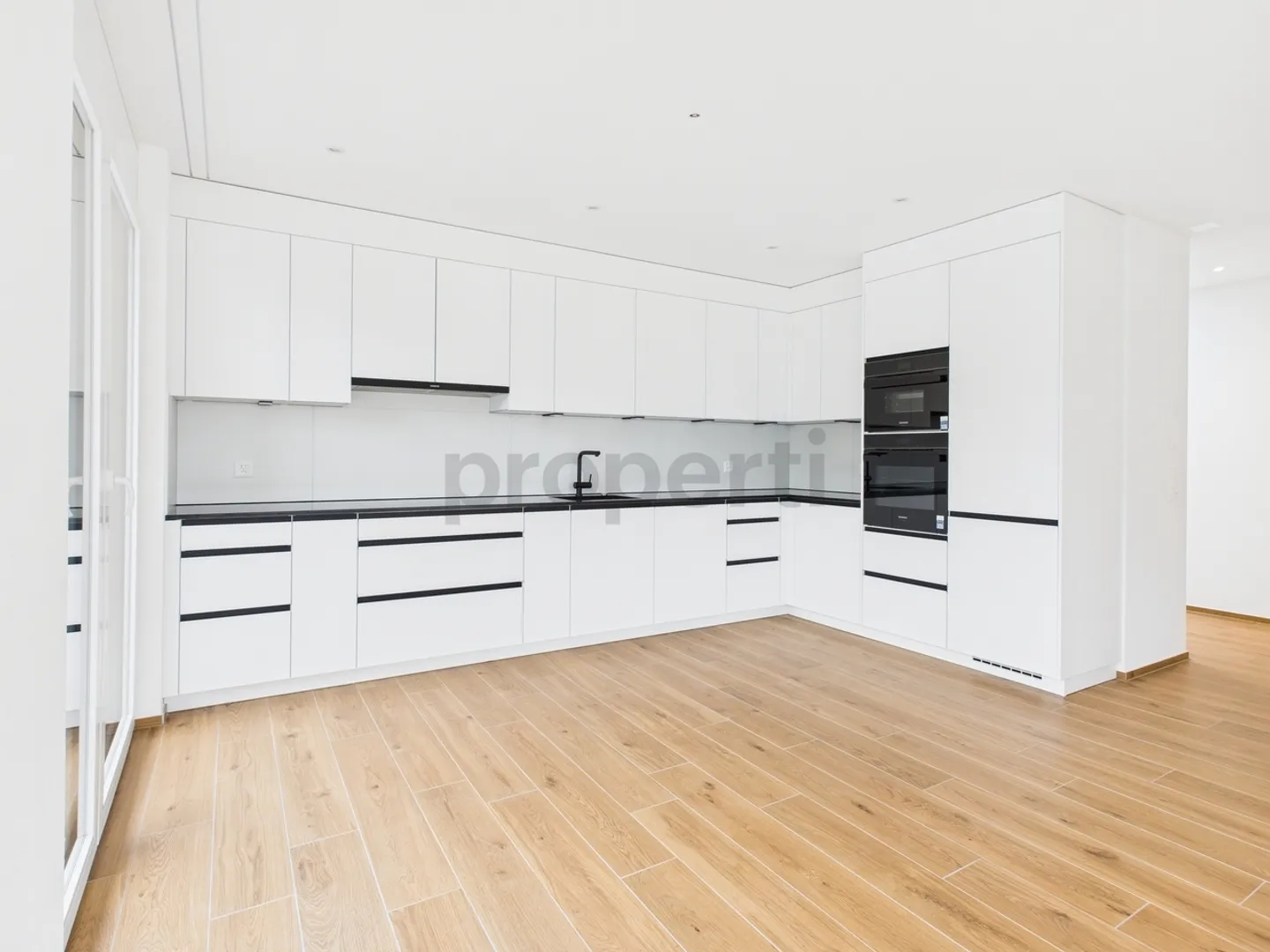 Appartamento attico da 4,5 stanze a Huttwil - Inizia con 1 mese di affitto gratuito - Foto 2 di 11