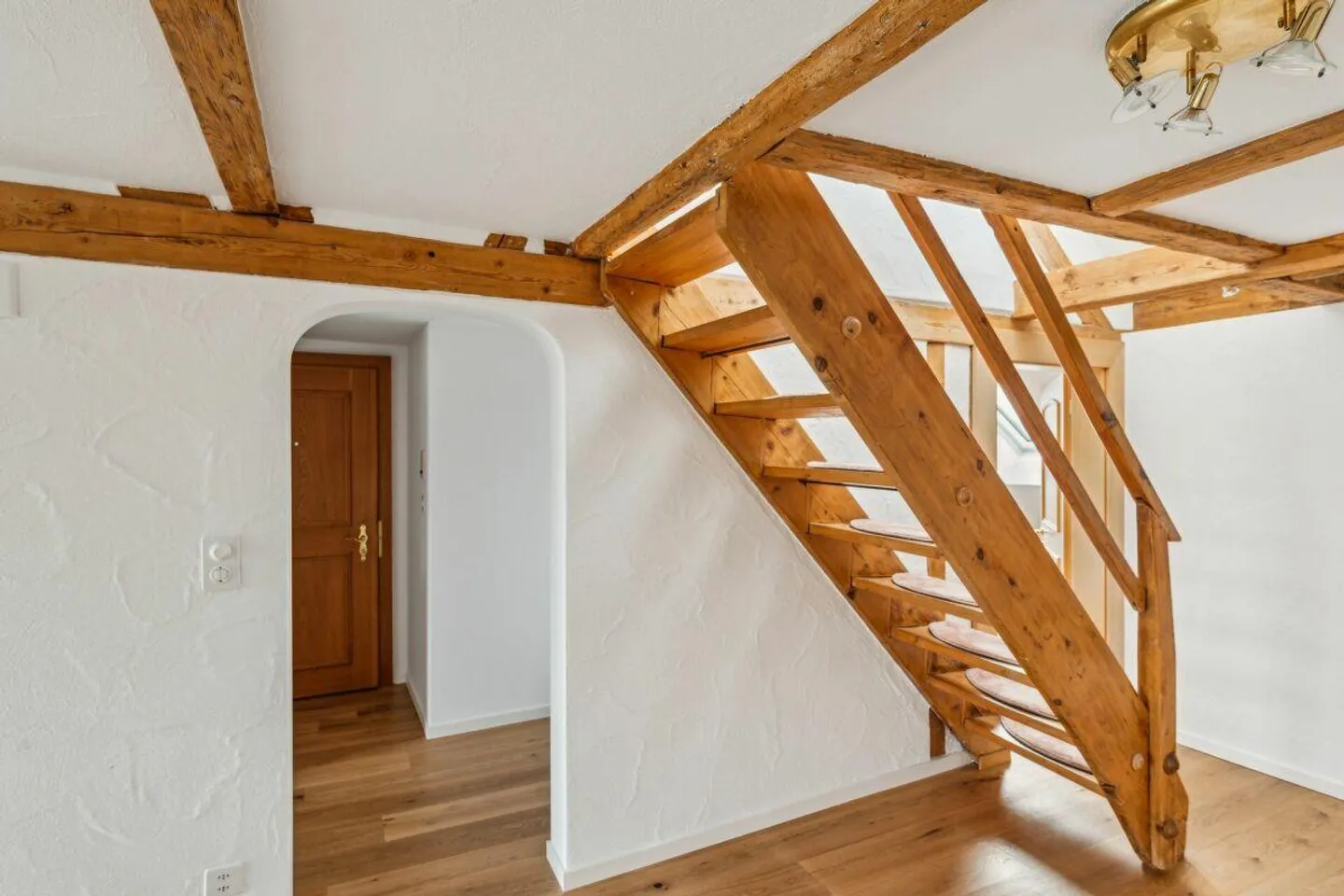 Appartamento 4.5 stanze con balcone nel verde - Foto 7 di 12