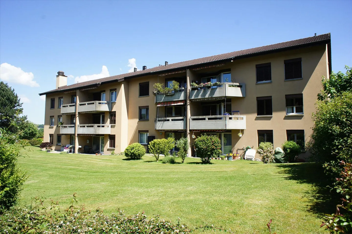 gemütliche Singelwohnung mit Gartensitzplatz - Foto 1 von 4