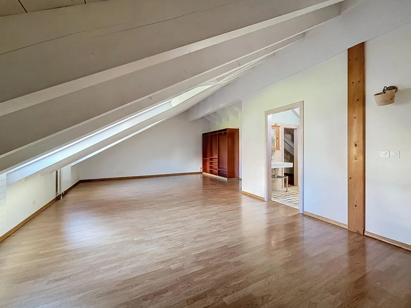 Charming Renovated House - Photo 8 of 10