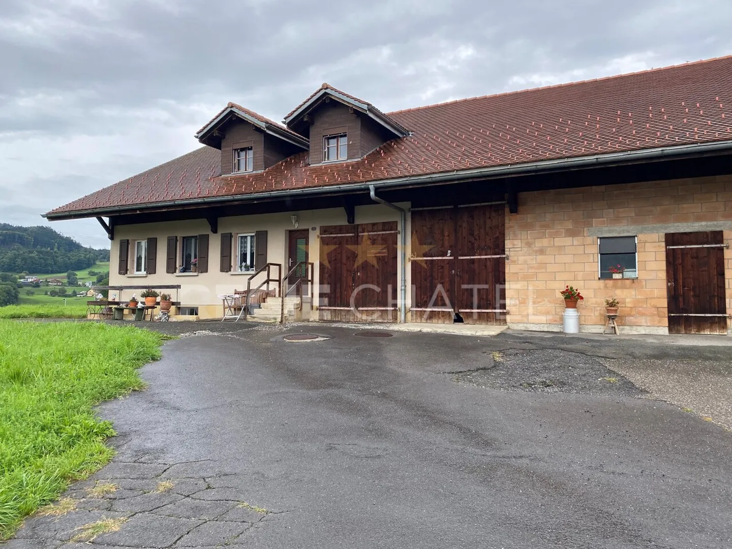 Espace de Stockage Spacieux - Photo 1 sur 2