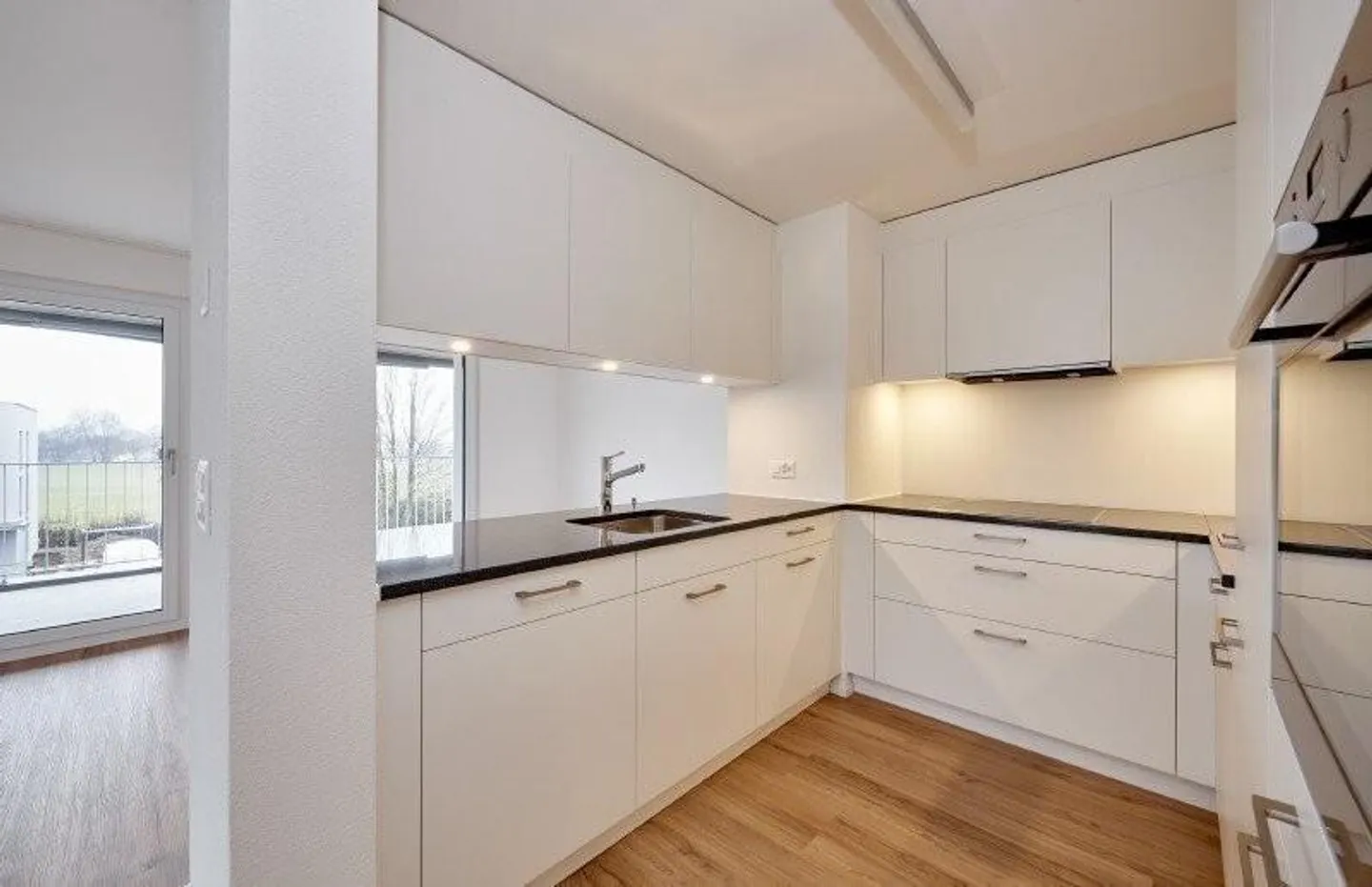 Appartamento in affitto - Foto 3 di 12