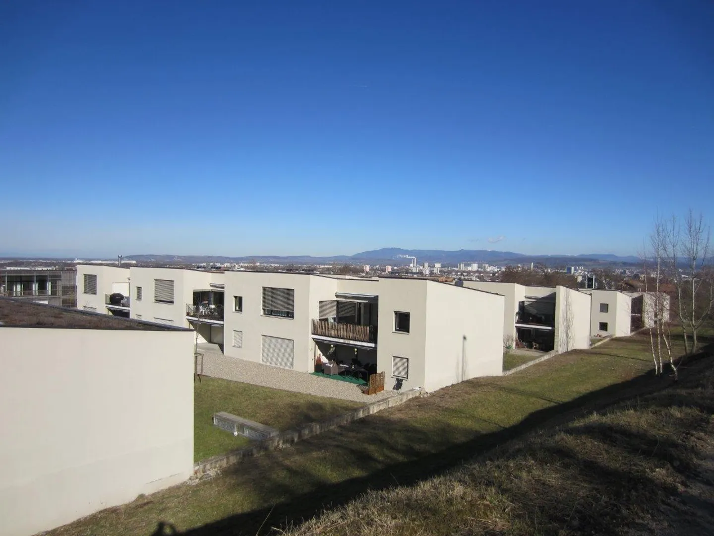 «Einstellhallenplätze in geräumiger Einstellhalle» - Foto 1 von 1