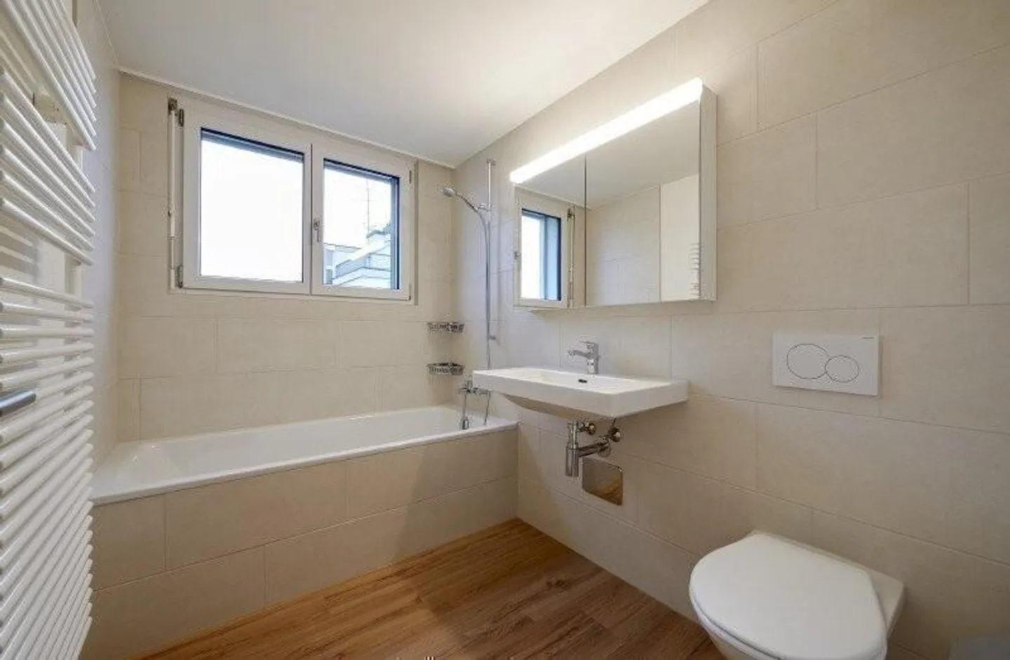 Appartamento in affitto - Foto 4 di 12