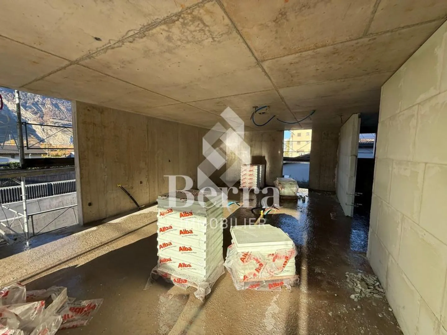 Ampio appartamento in nuovo sviluppo, attrezzature superiori - Foto 9 di 13