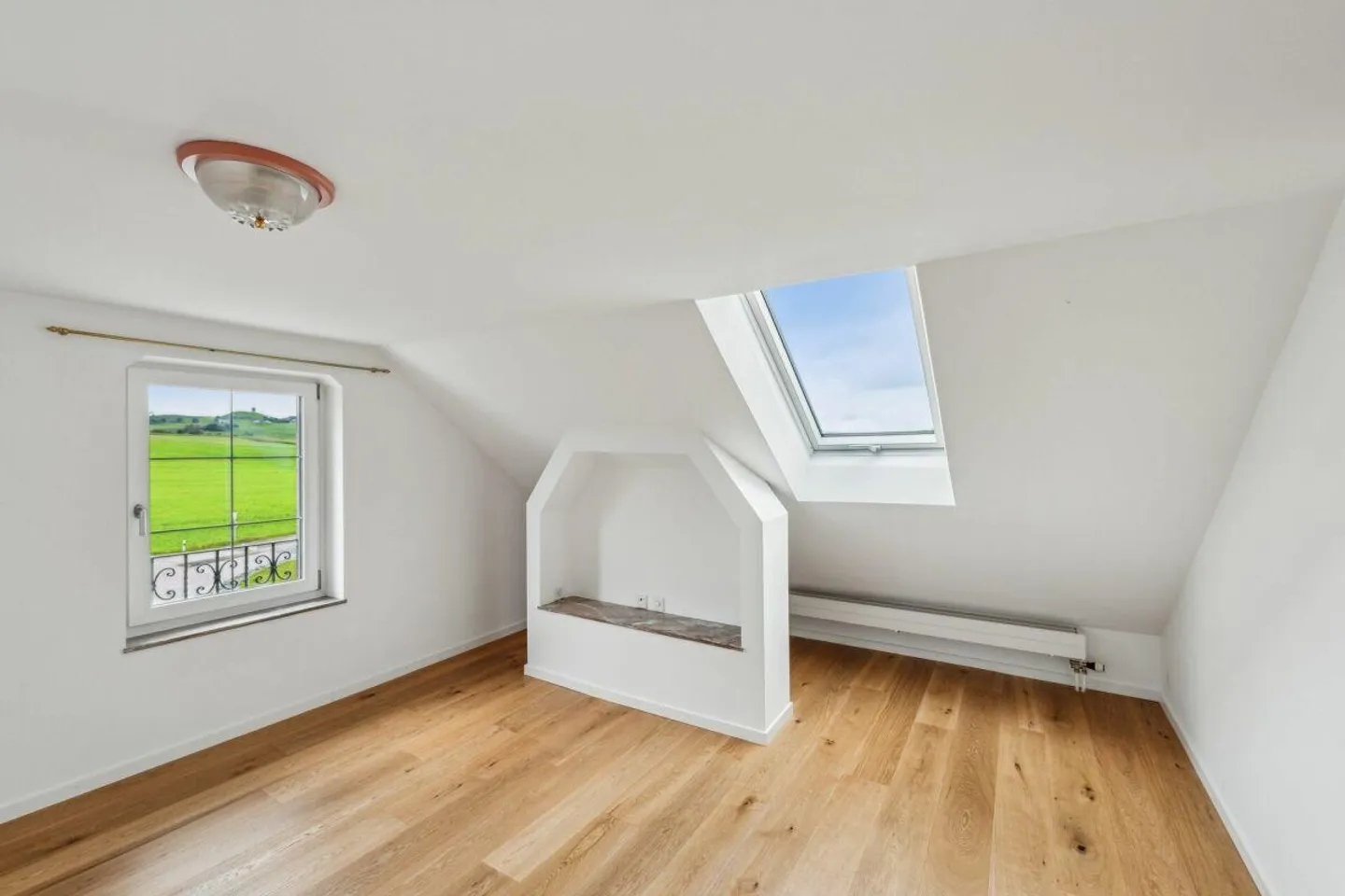 Appartamento 4.5 stanze con balcone nel verde - Foto 9 di 12